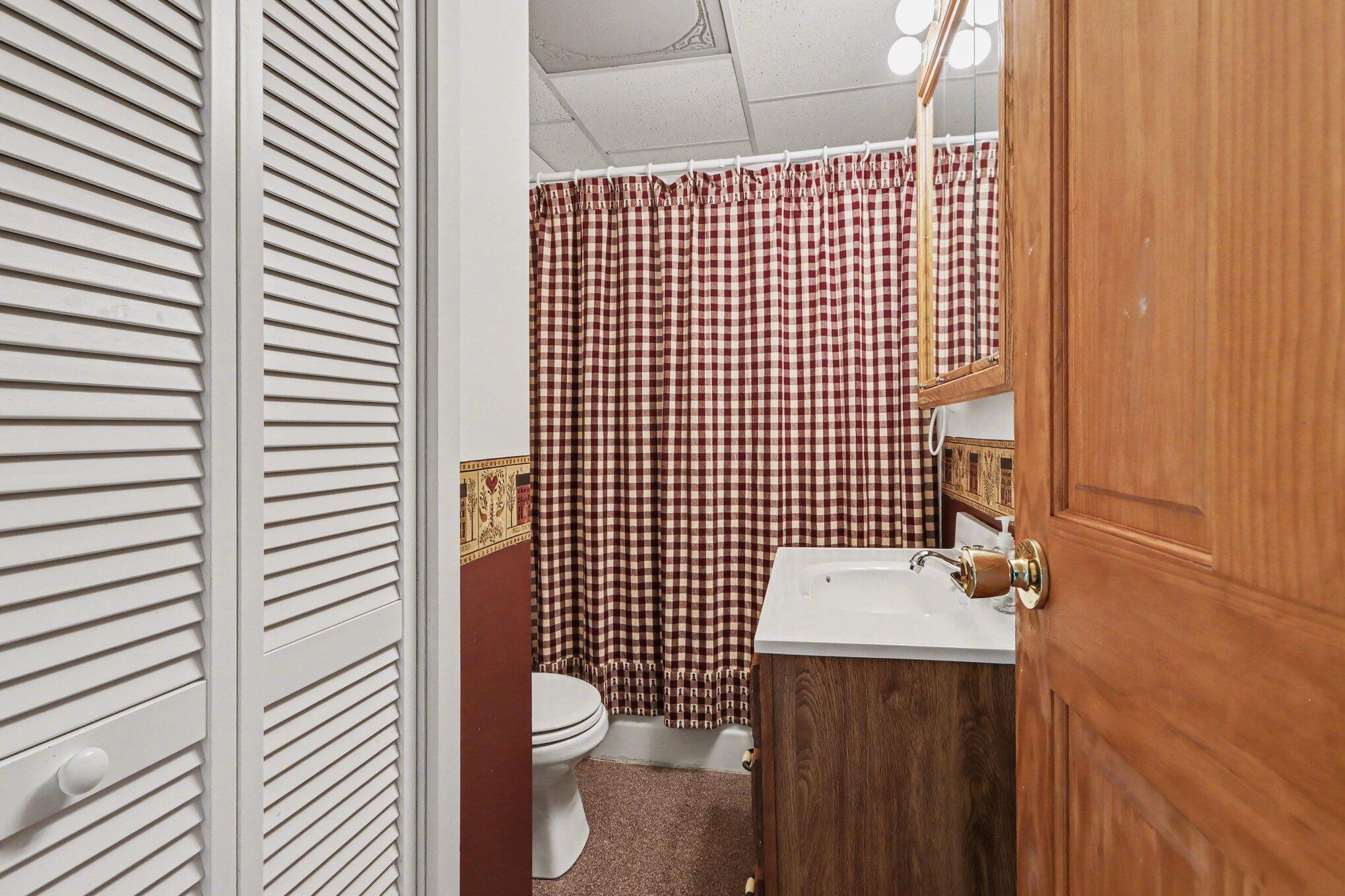 64420 Constantine Road Property Photo 19