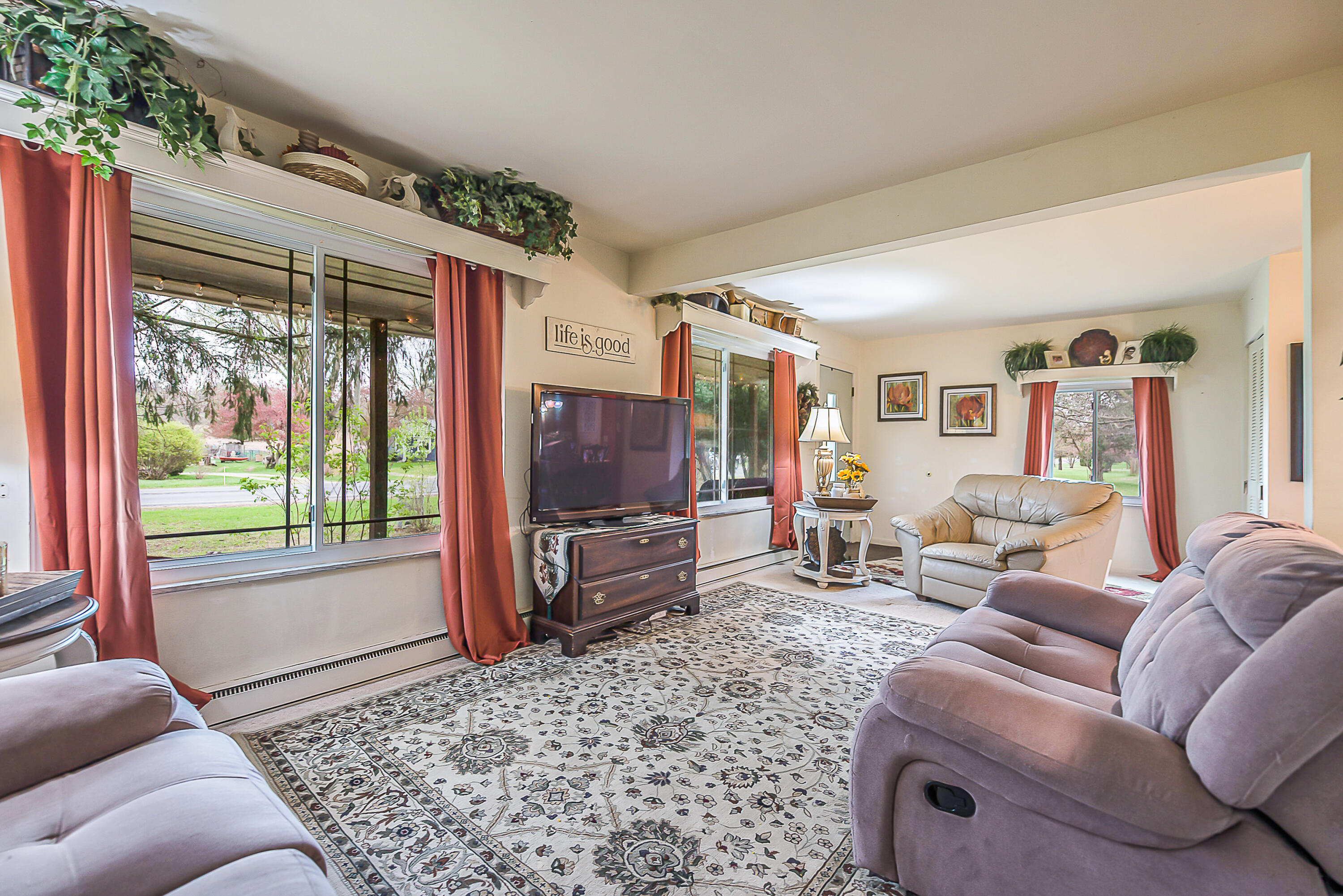 8415 Huron River Drive Property Photo 11