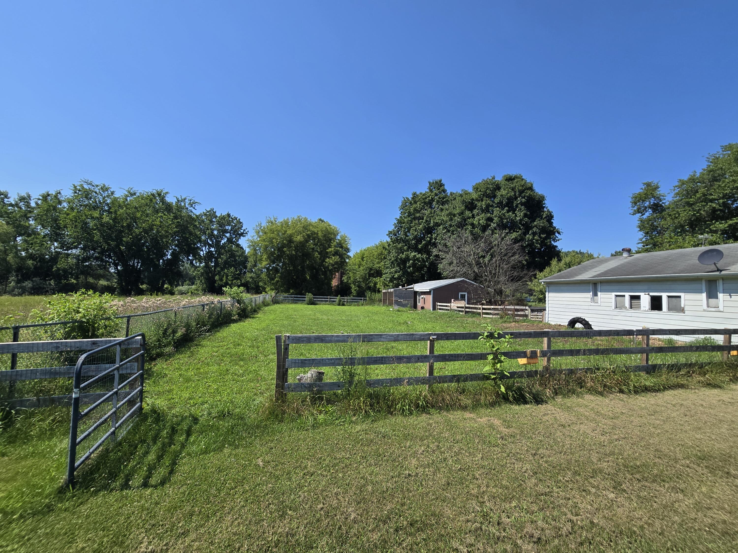 8415 Huron River Drive Property Photo 32
