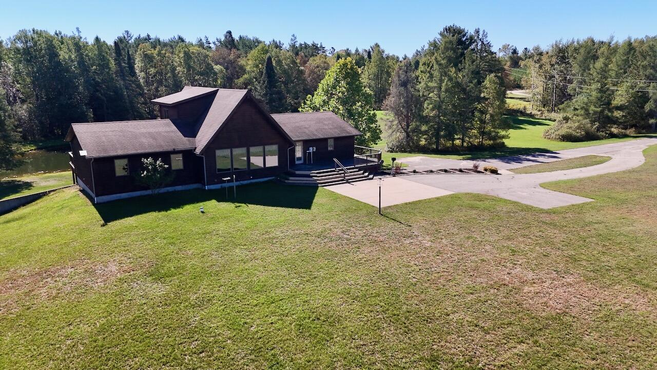 20200 Hibma Road Property Photo 5