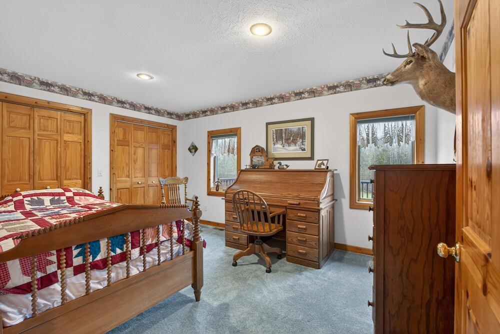 20200 Hibma Road Property Photo 30