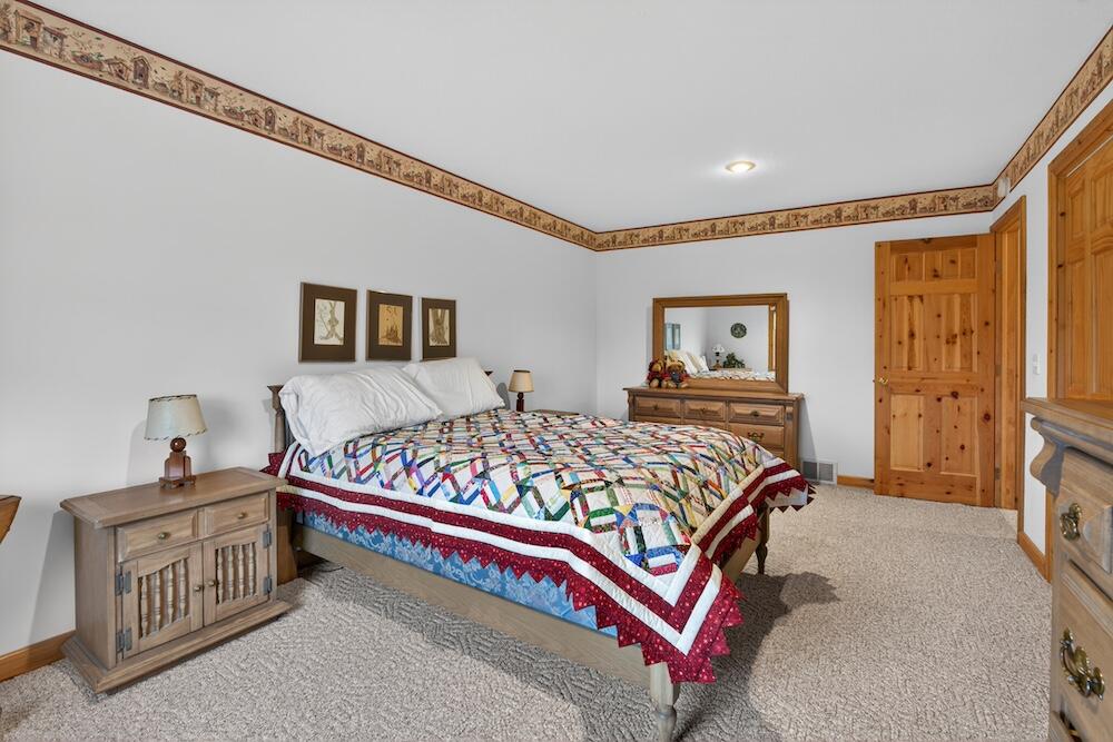20200 Hibma Road Property Photo 33