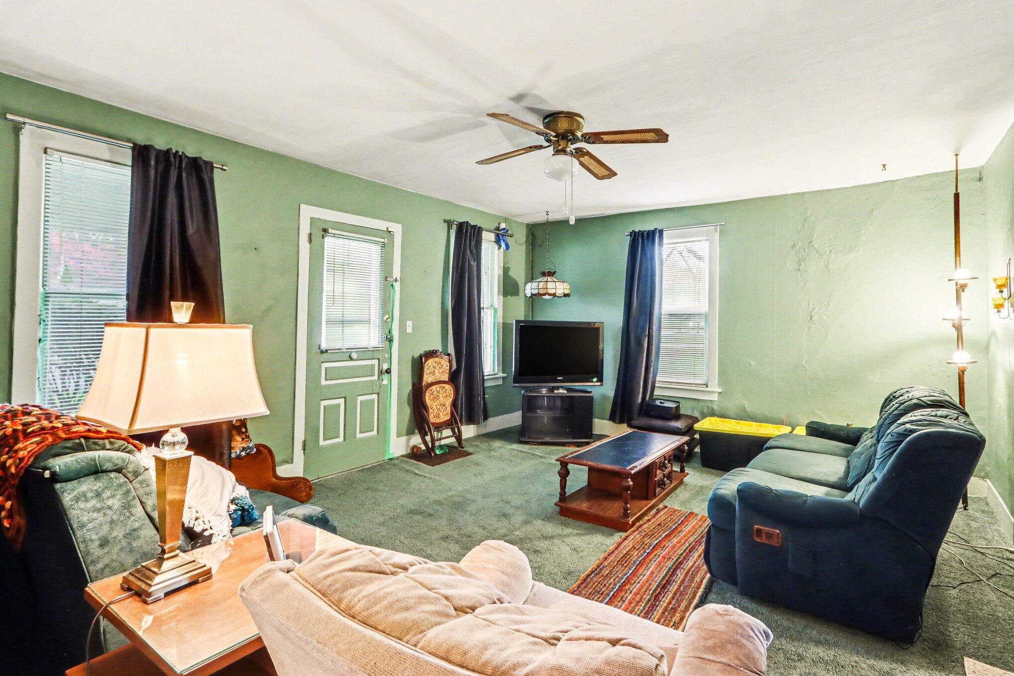 3011 Riverview Drive Property Photo 6