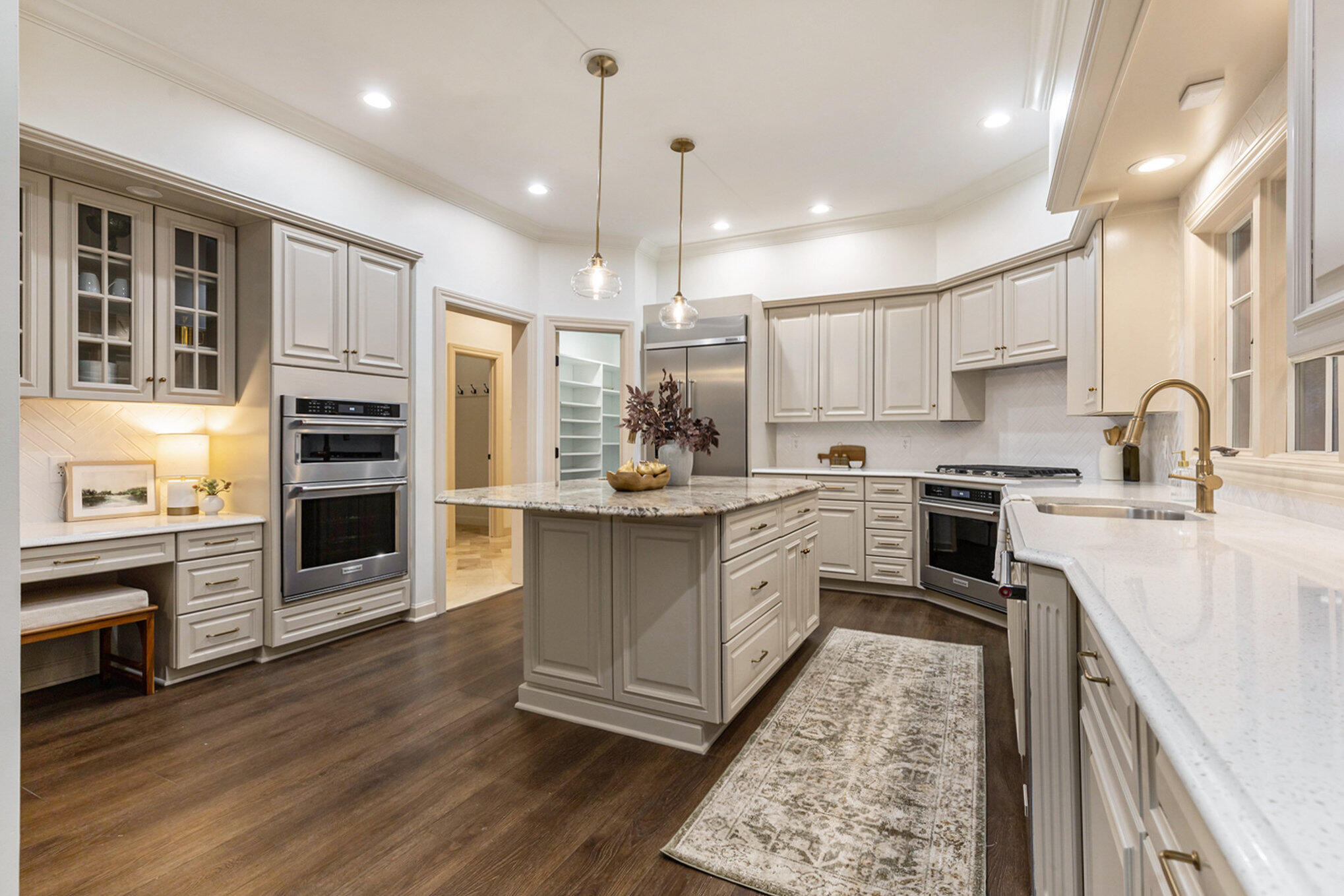 1233 Ballybunion Court Se Property Photo 7