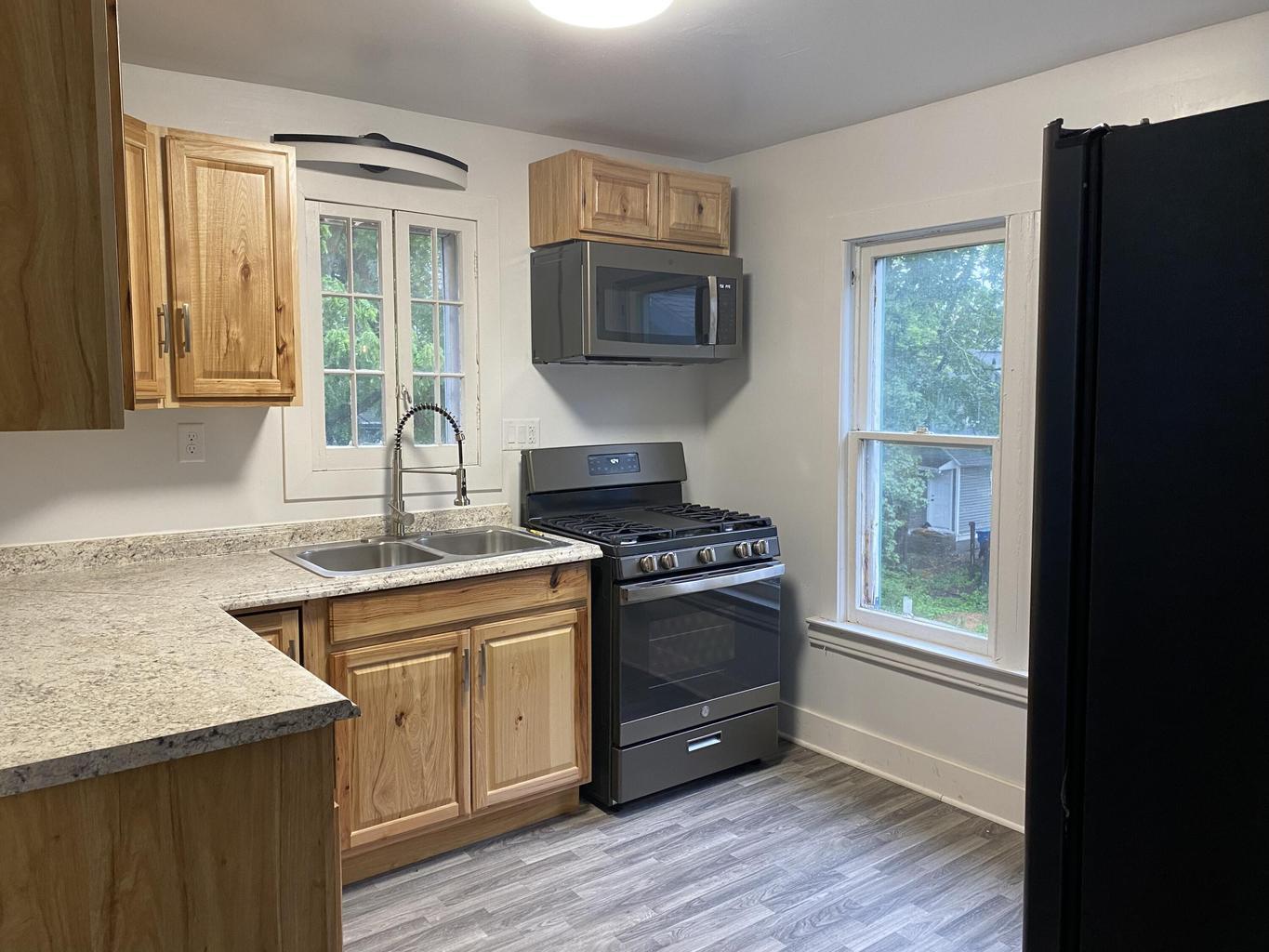 417 Locust Street 1 & 2 Property Photo 8