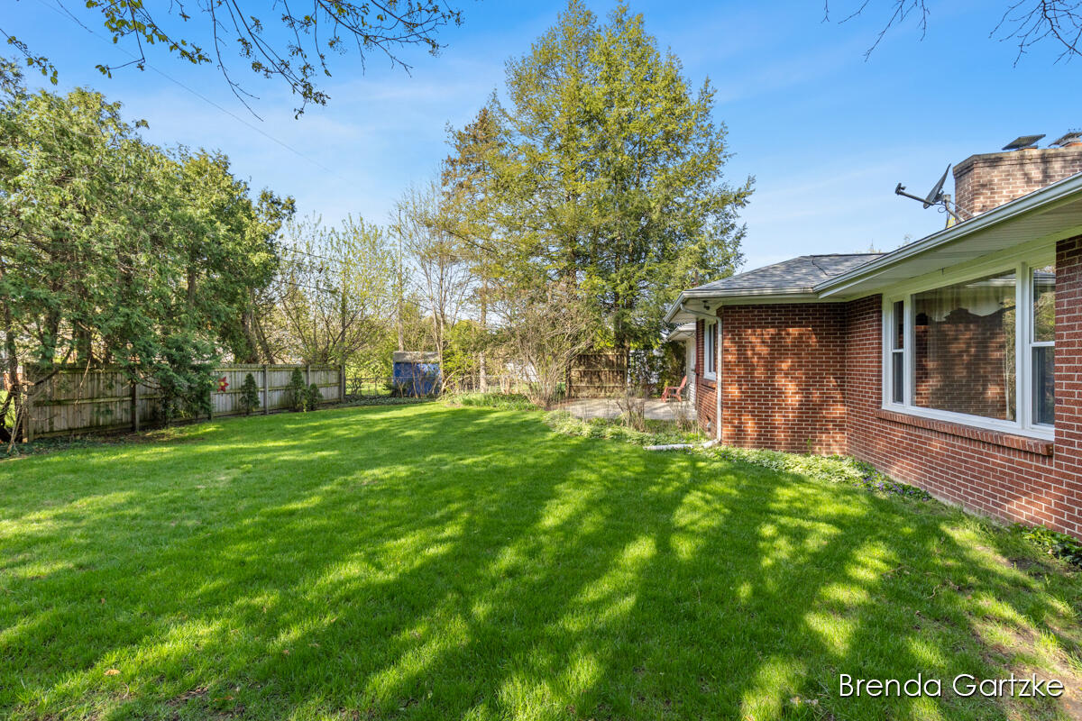 1880 Lynne Lane Nw Property Photo 24