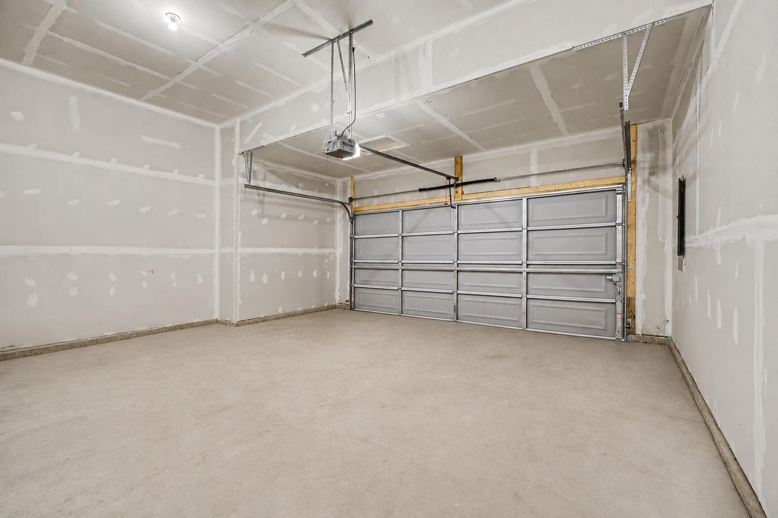 355 Preserve Drive Property Photo 20