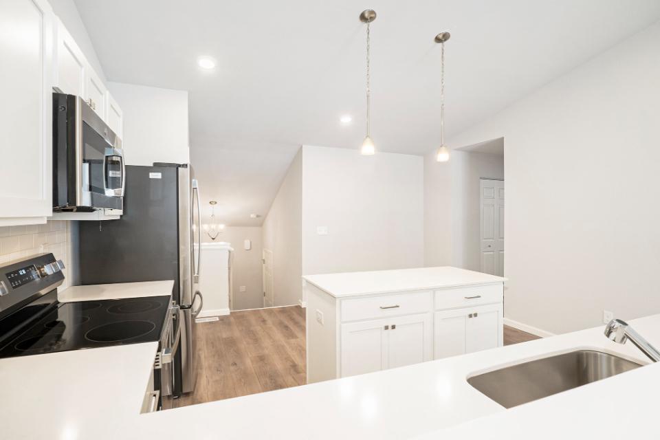 10130 Kearns Court Property Photo 4