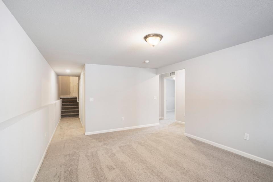 10130 Kearns Court Property Photo 14