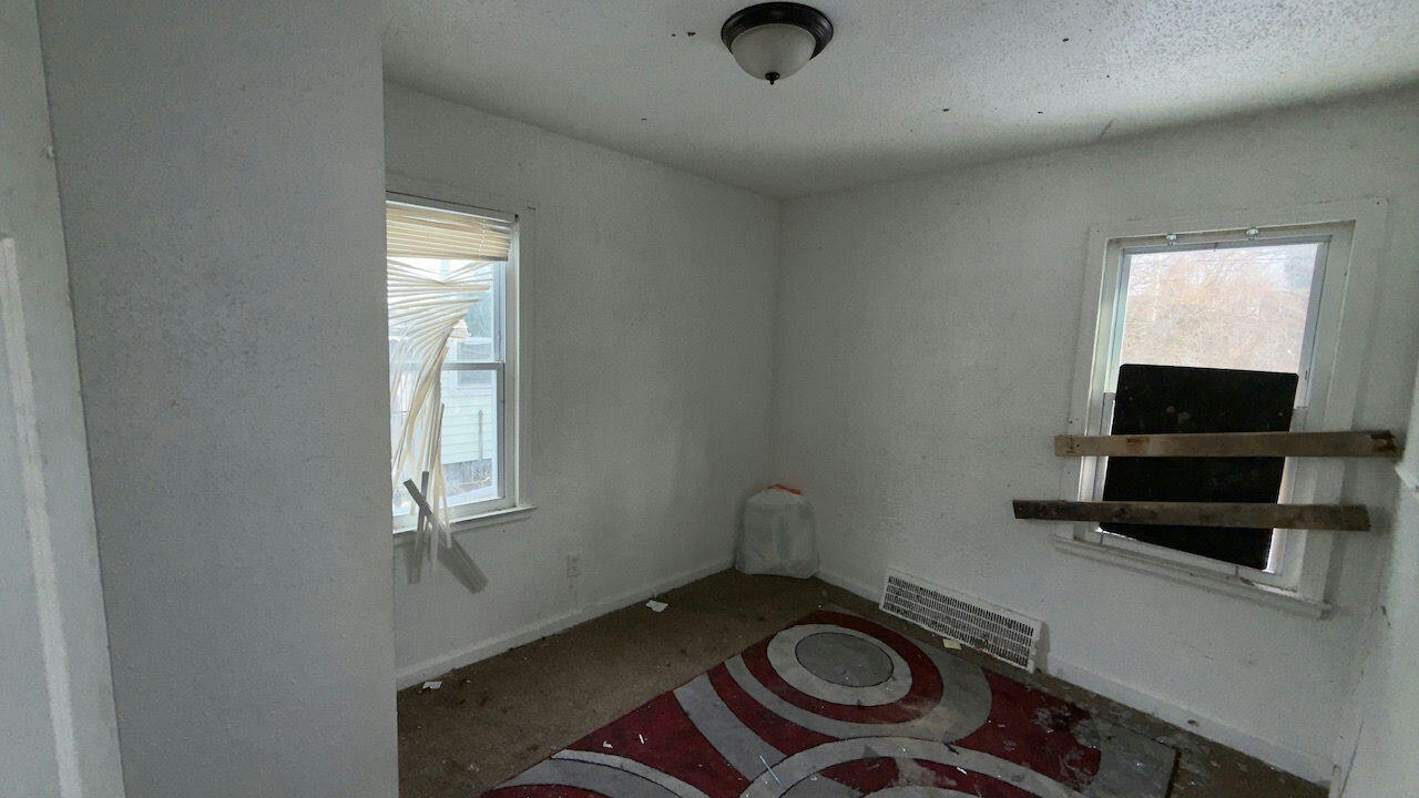 12140 Wayburn Street Property Photo 11