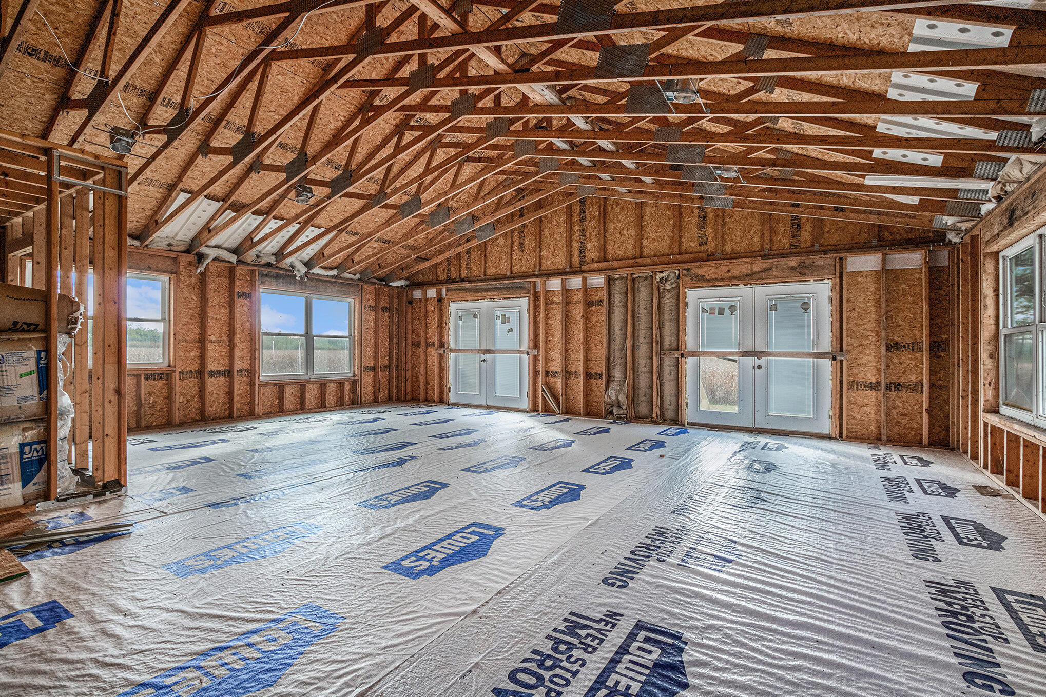 4935 Curran Road Property Photo 12