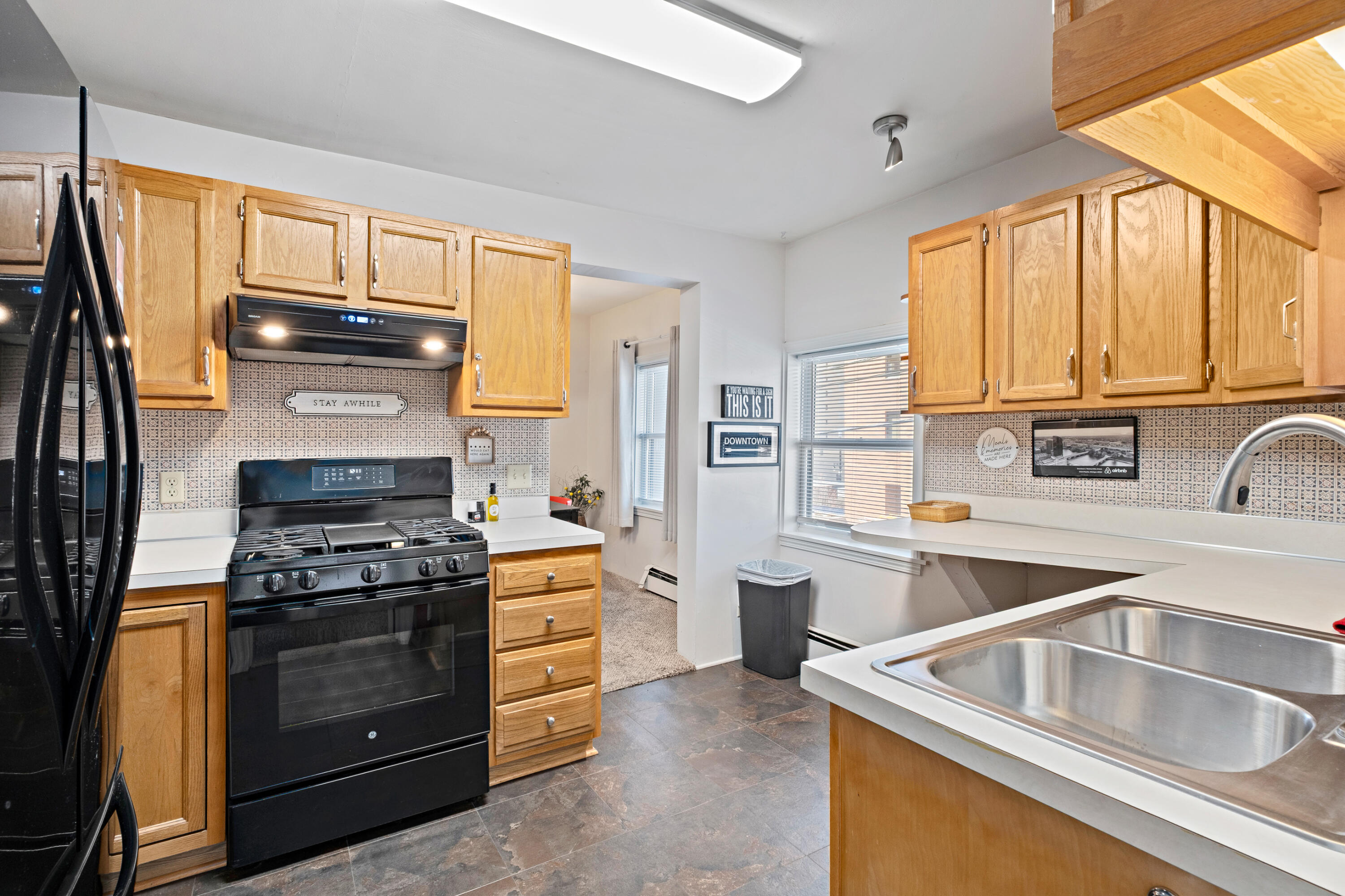 20 & 22 Crescent Street Ne Property Photo 38