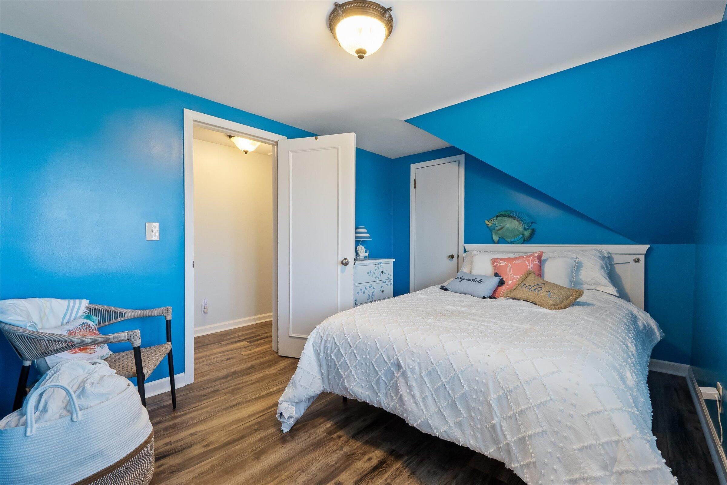8115 Colony Drive Property Photo 32