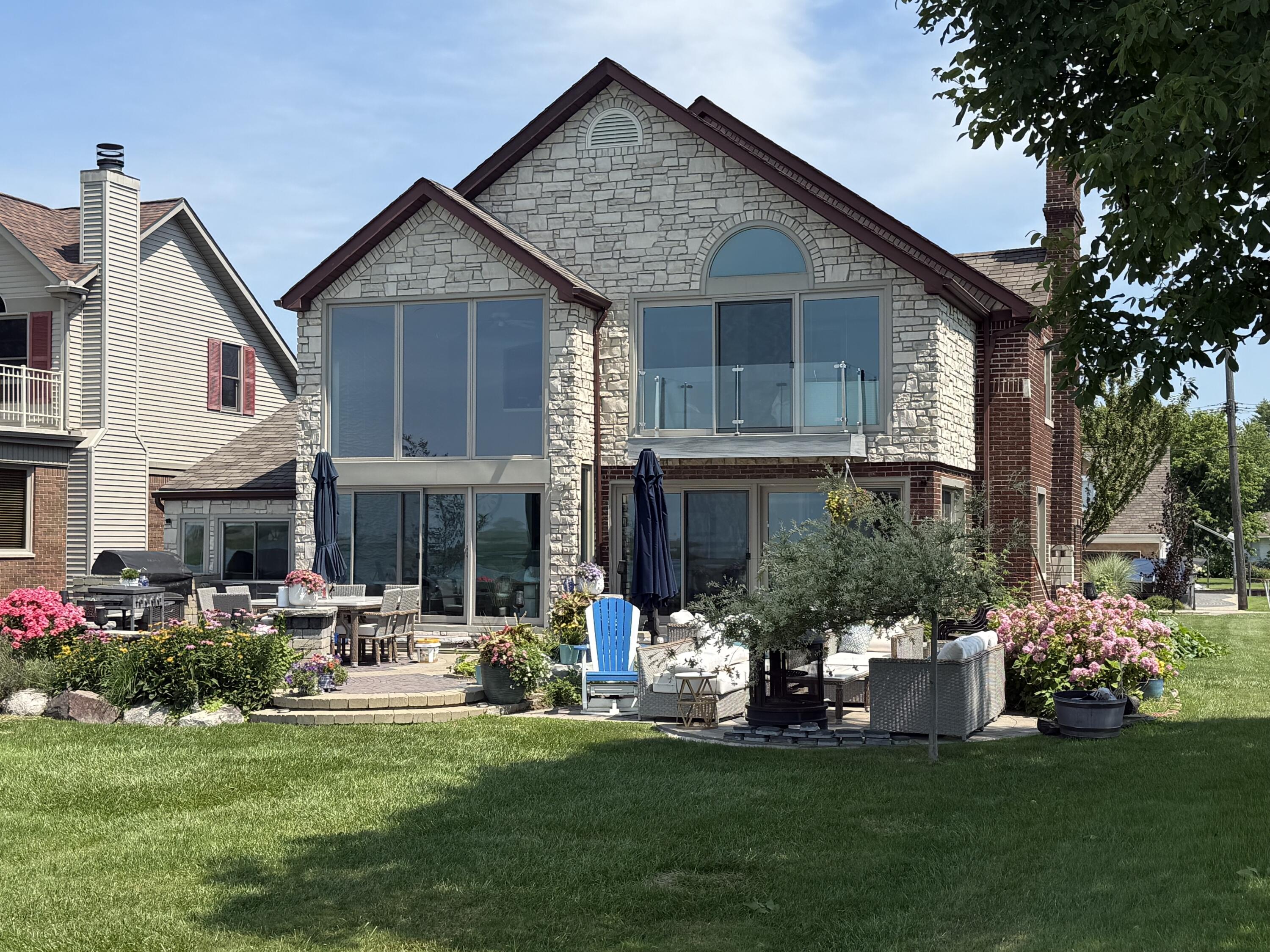 8115 Colony Drive Property Photo 48