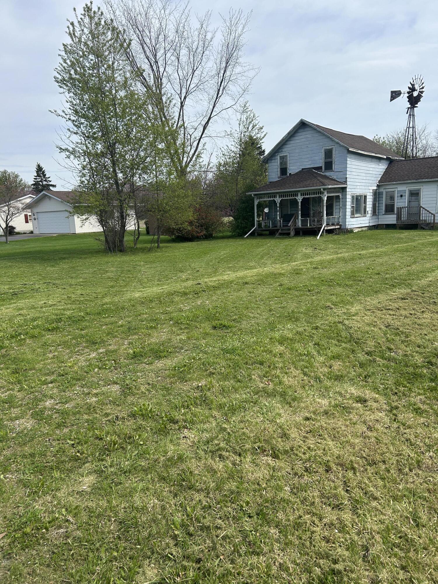 46376 County Road 352 Property Photo 2