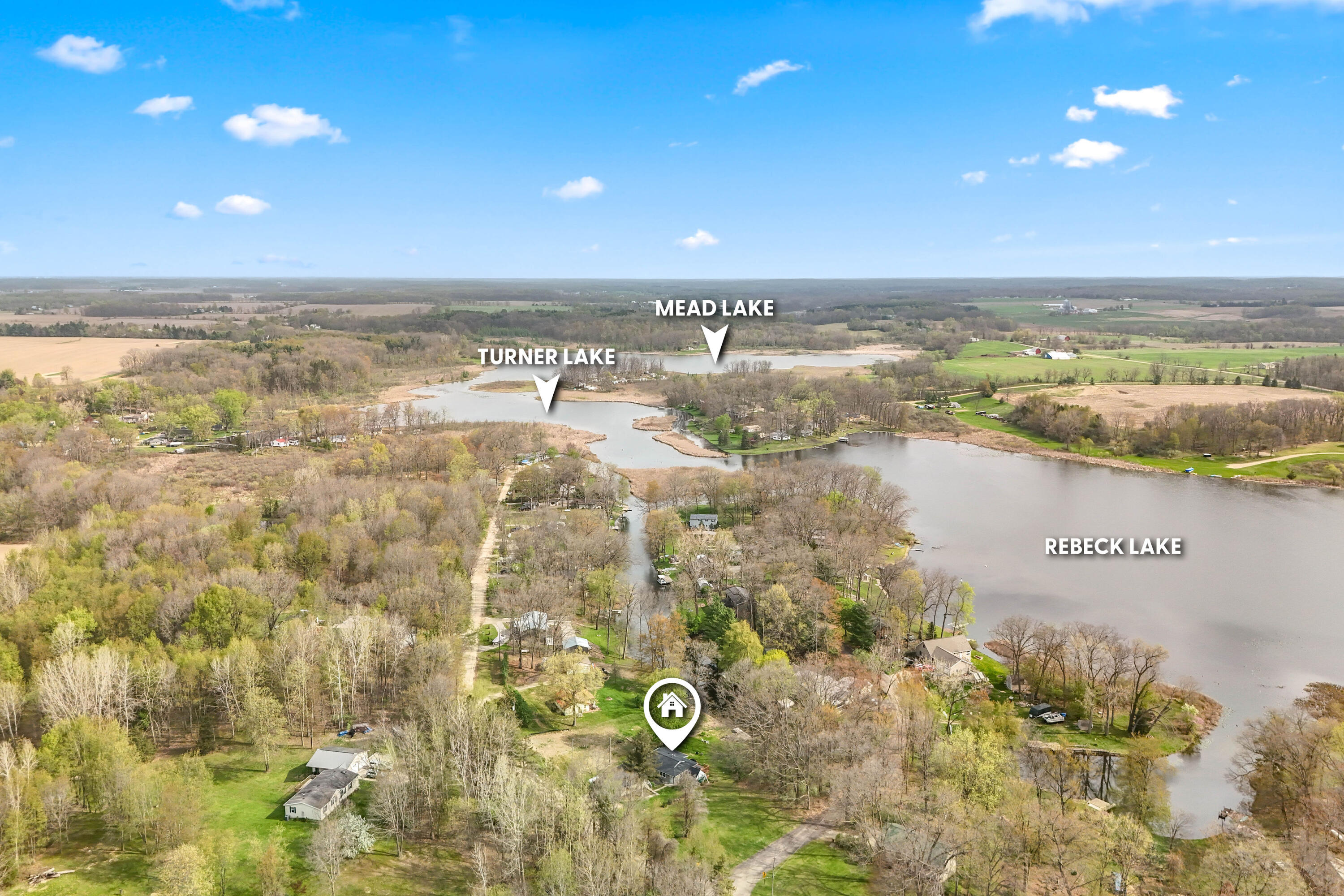 7901 Topinabee Drive Property Photo 2