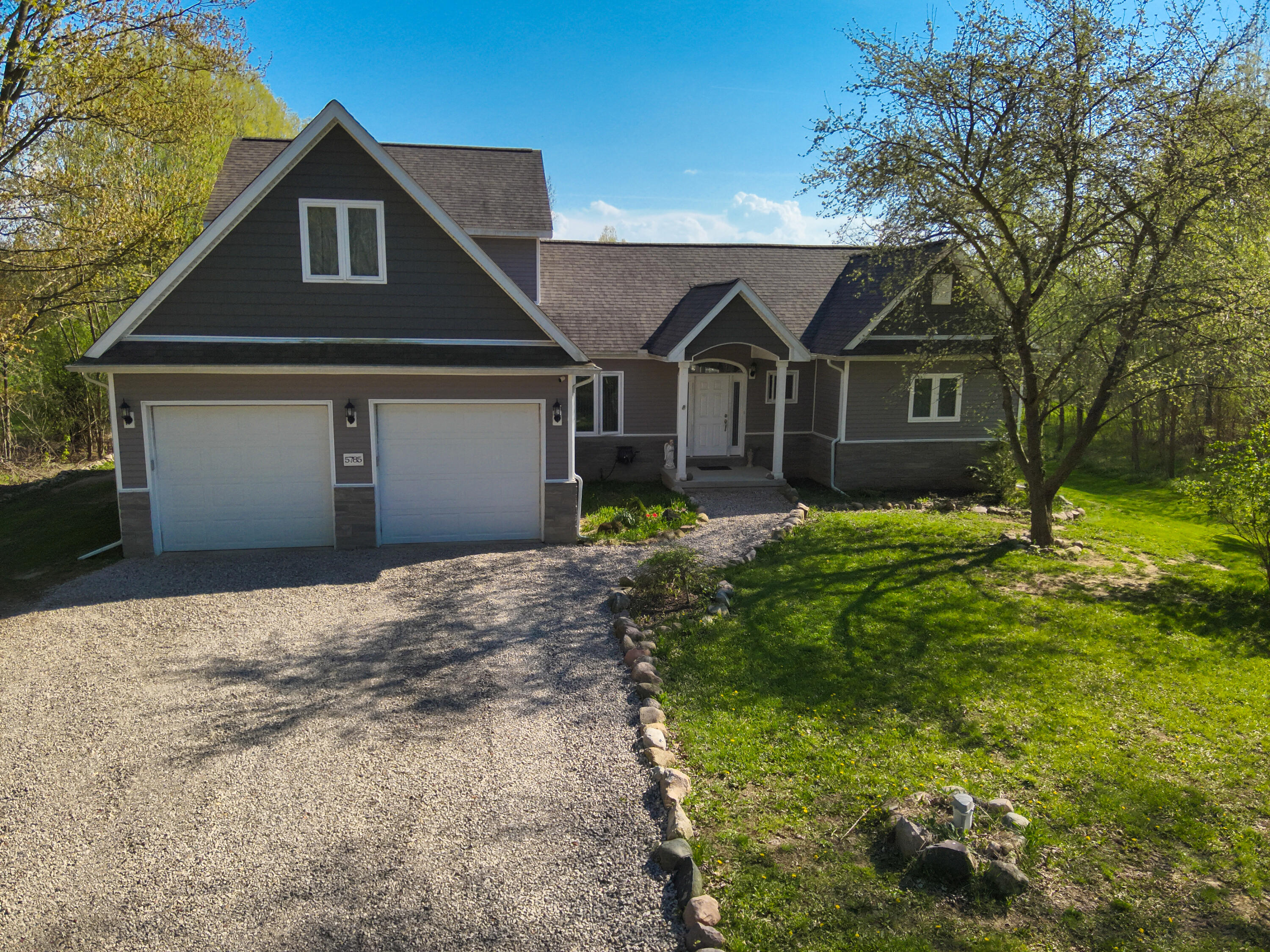 5785 Layton Road Property Photo 2