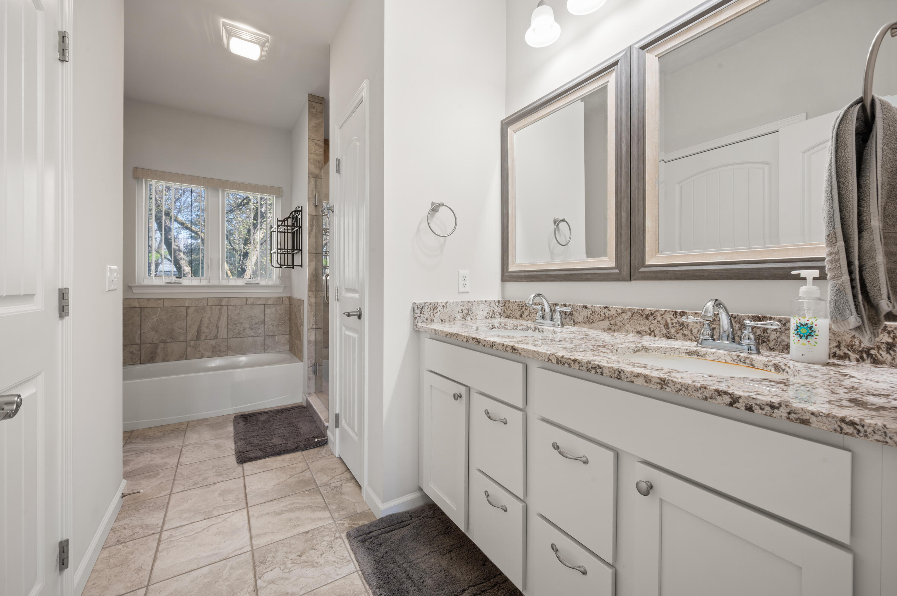 5785 Layton Road Property Photo 18