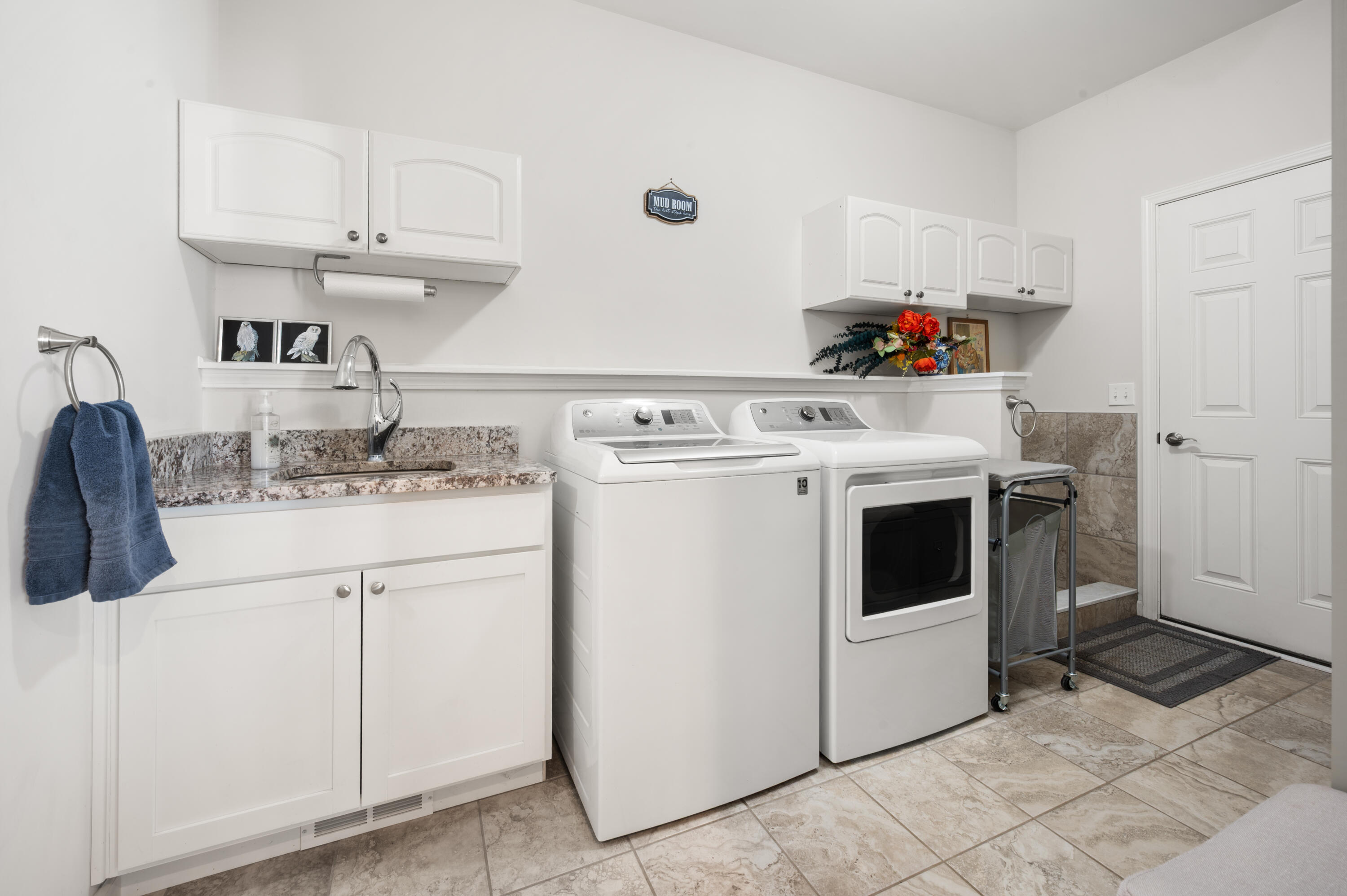 5785 Layton Road Property Photo 24