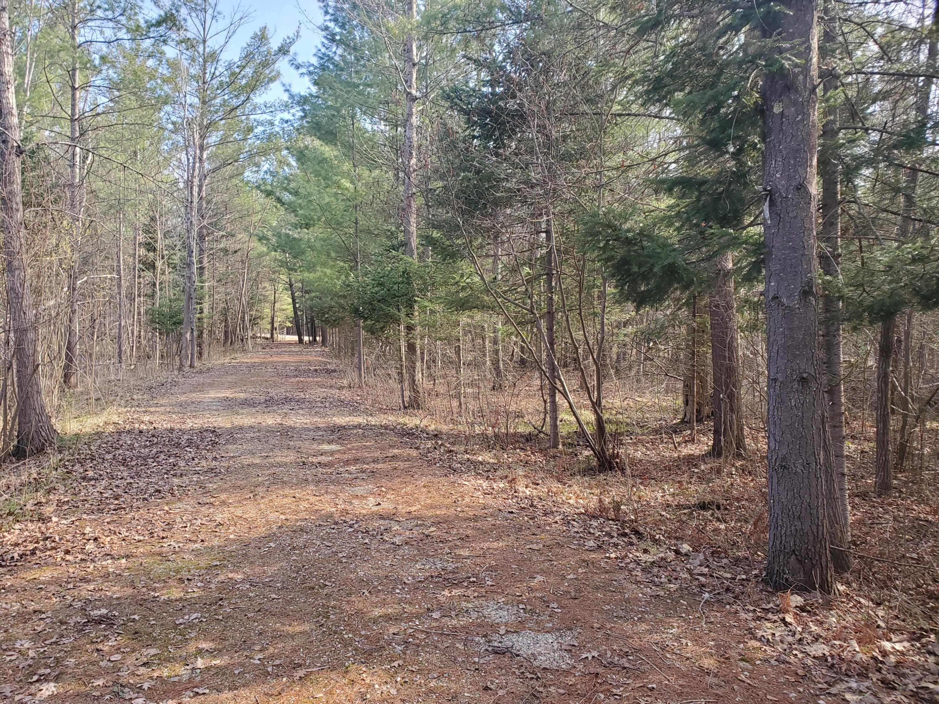 Eagles Nest Way Property Photo 1