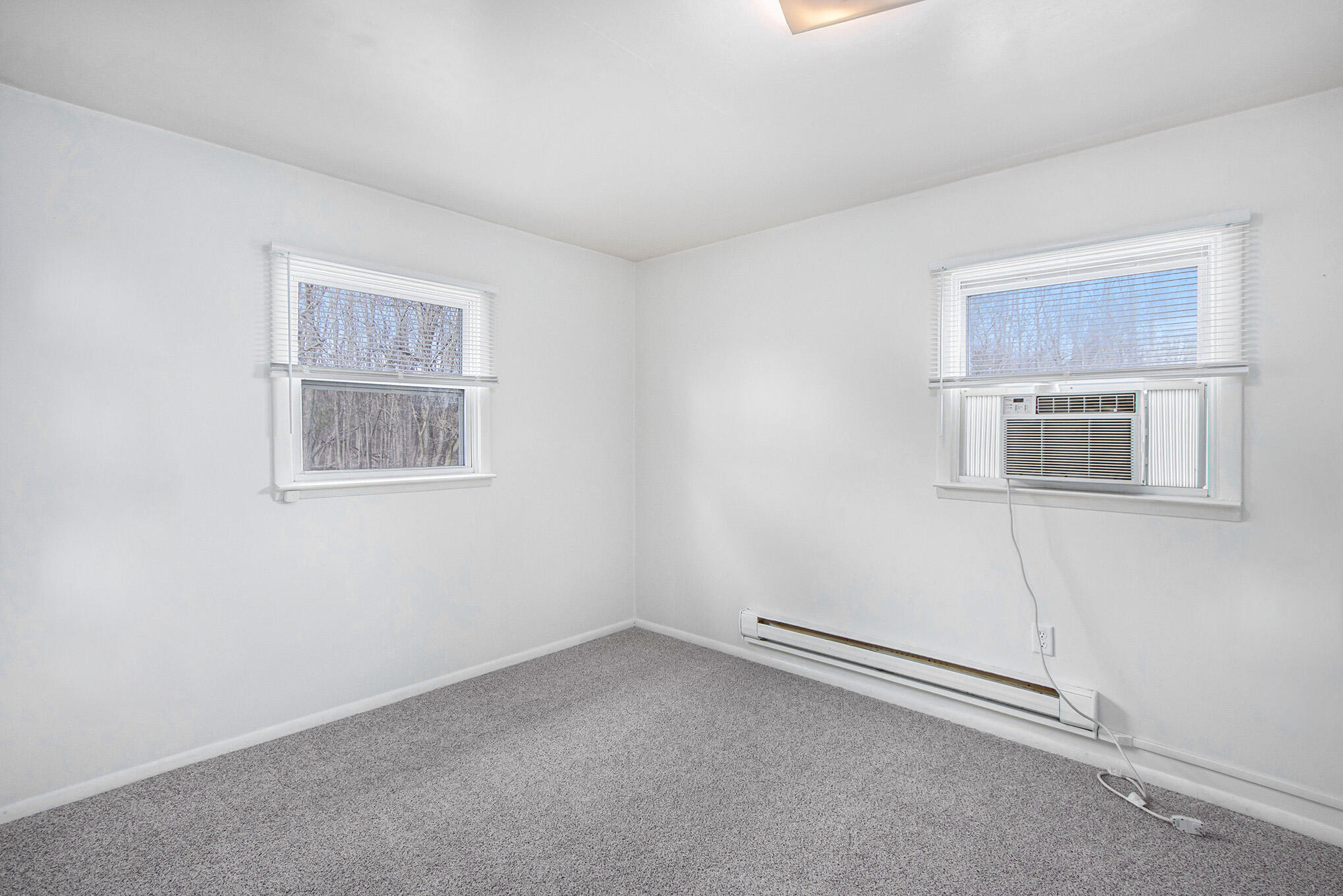 10477 S Sprinkle Road Property Photo 14