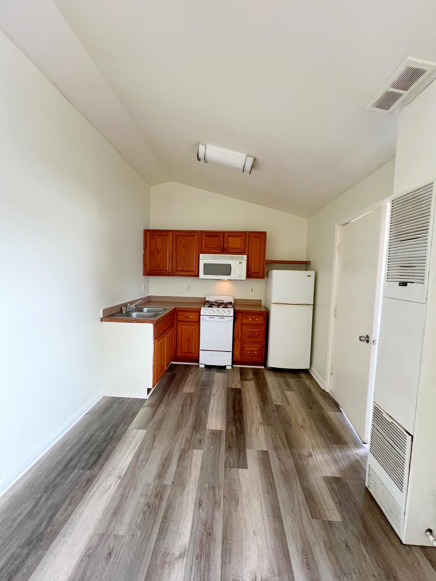 7191 N Dort Highway Property Photo 28
