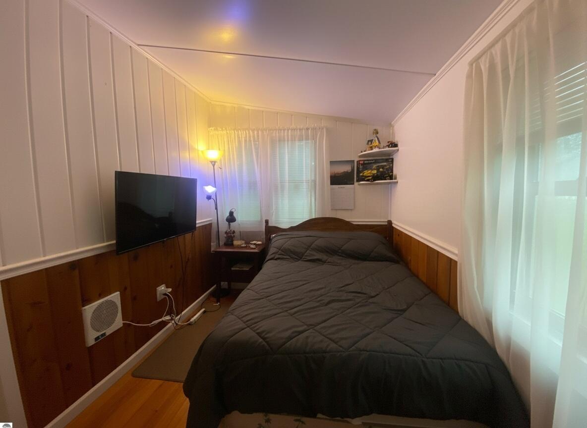 10215 E Madison Road Property Photo 4