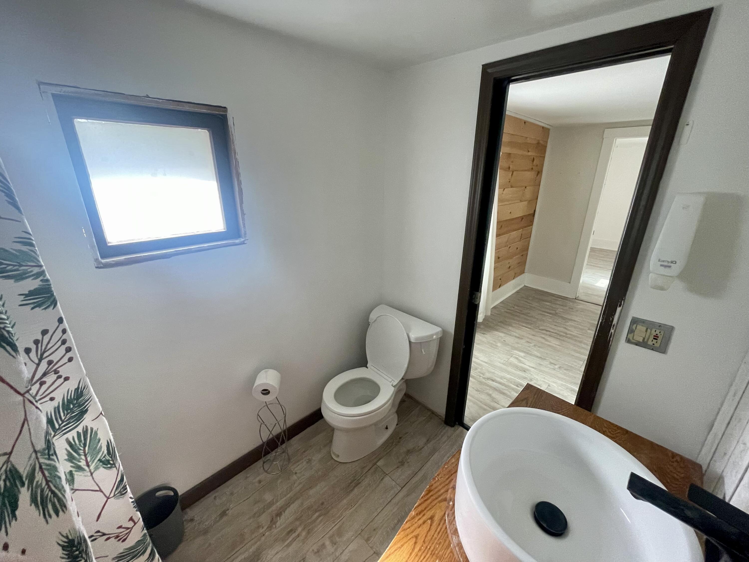 126 E South Street Property Photo 16