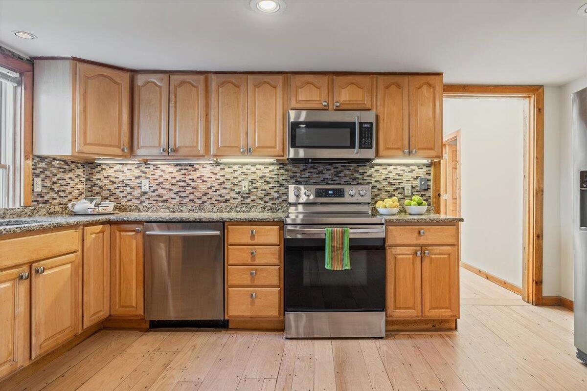 19196 Cleveland Avenue Property Photo 17