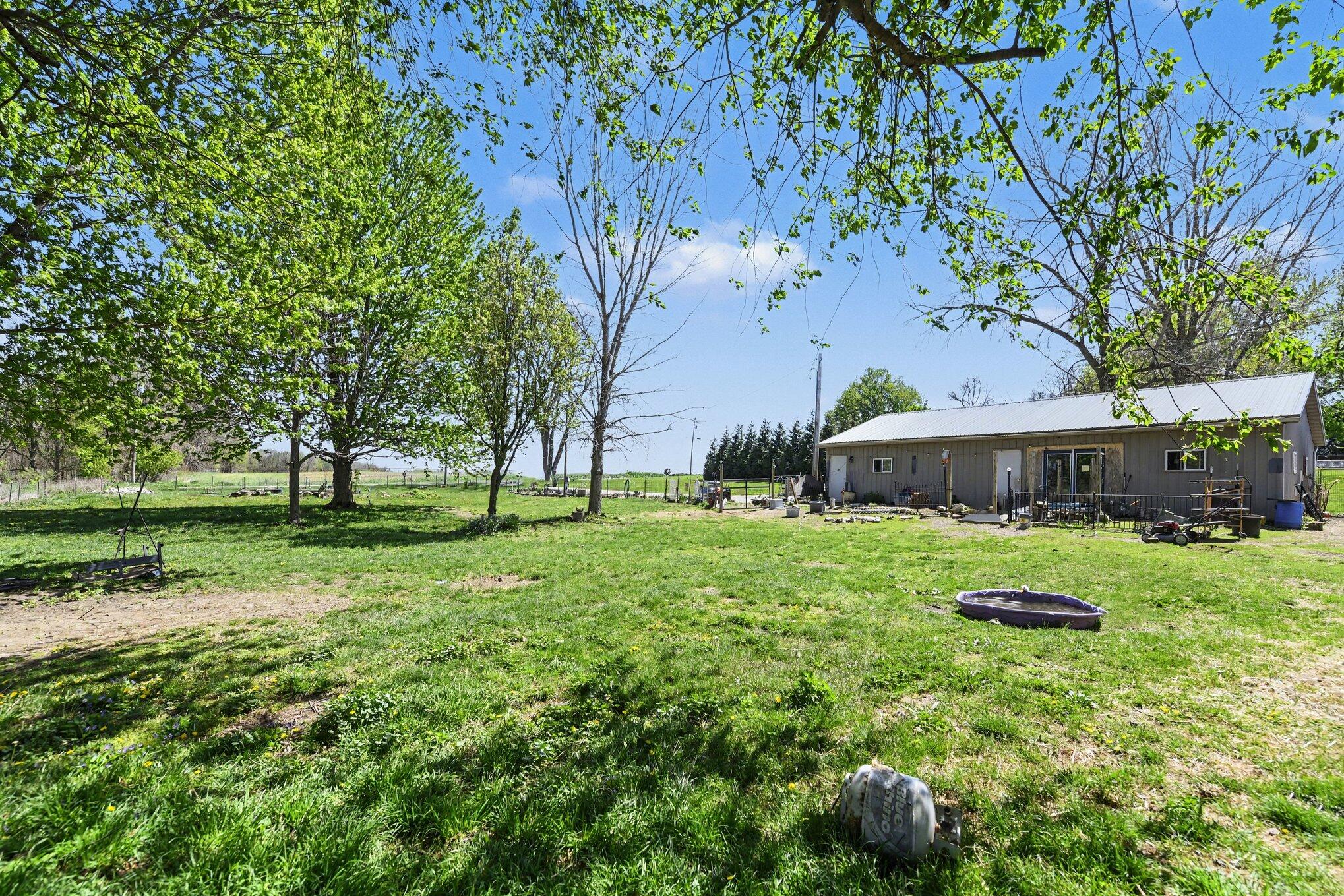 52290 Townhall Road Property Photo 4