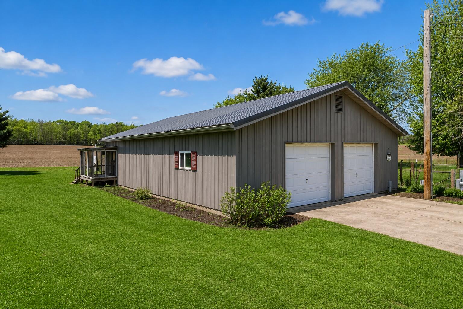 52290 Townhall Road Property Photo 16