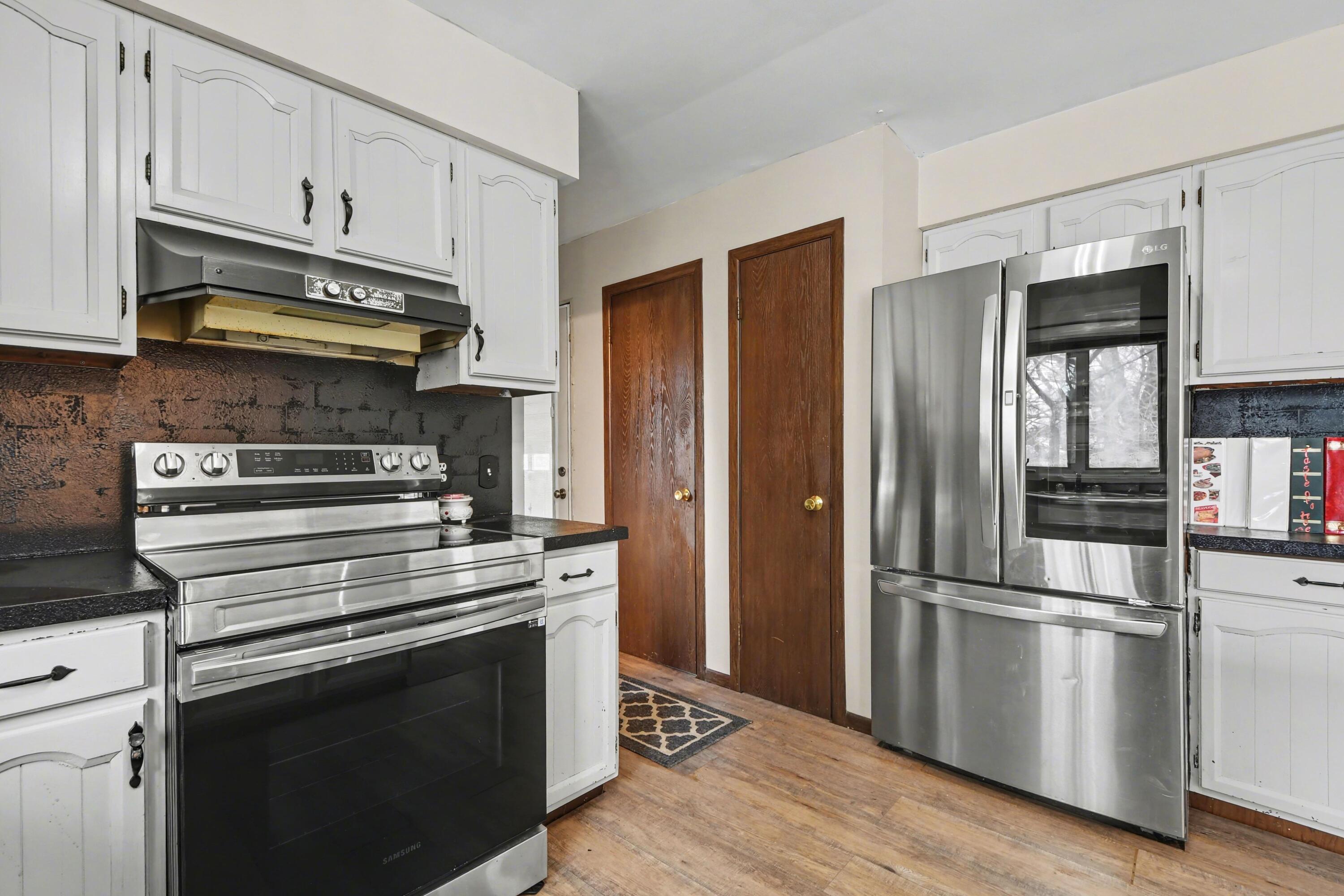 11400 Tefft Avenue Ne B Property Photo 12