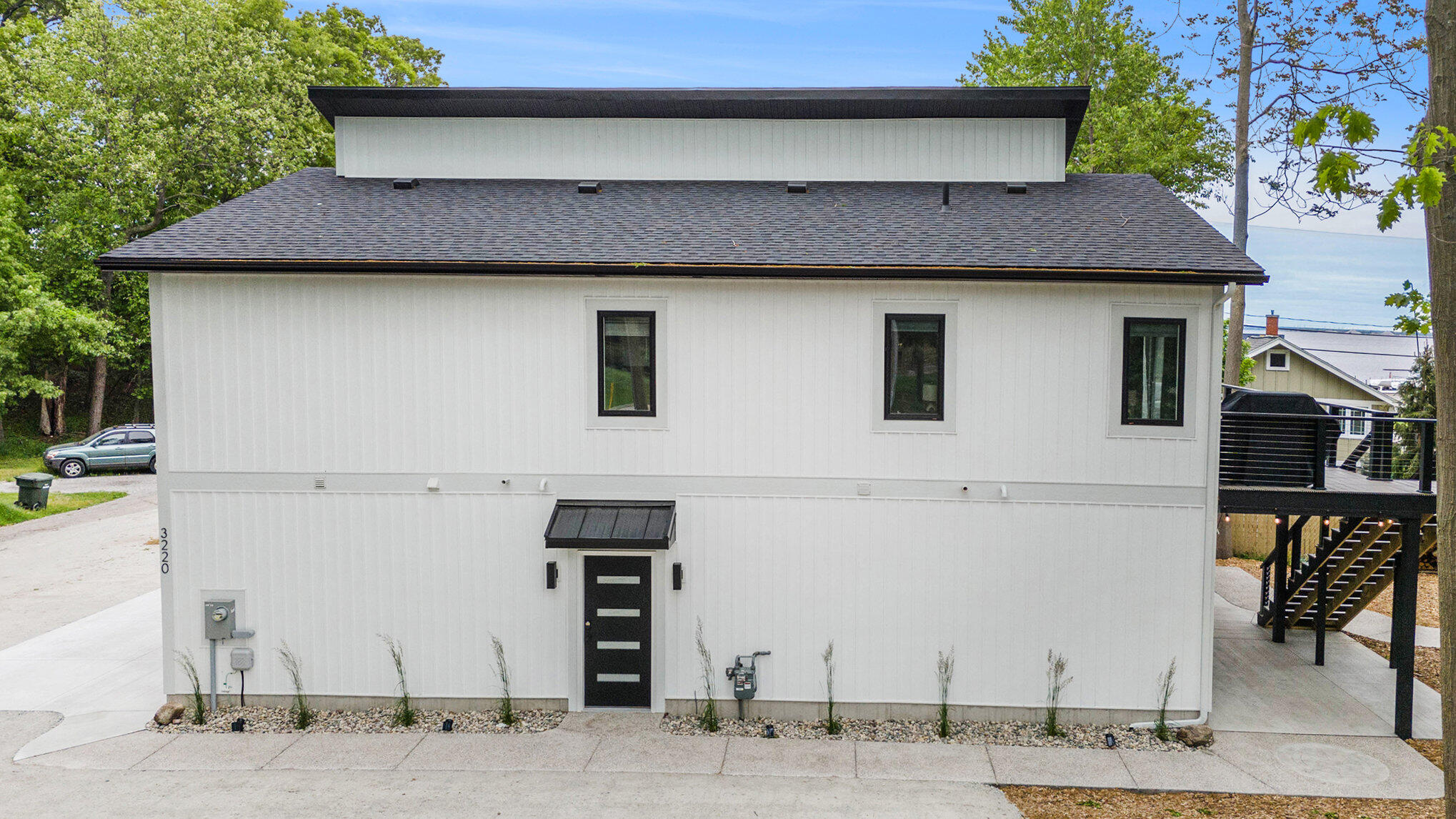 3220 Lakeshore Drive Property Photo 43