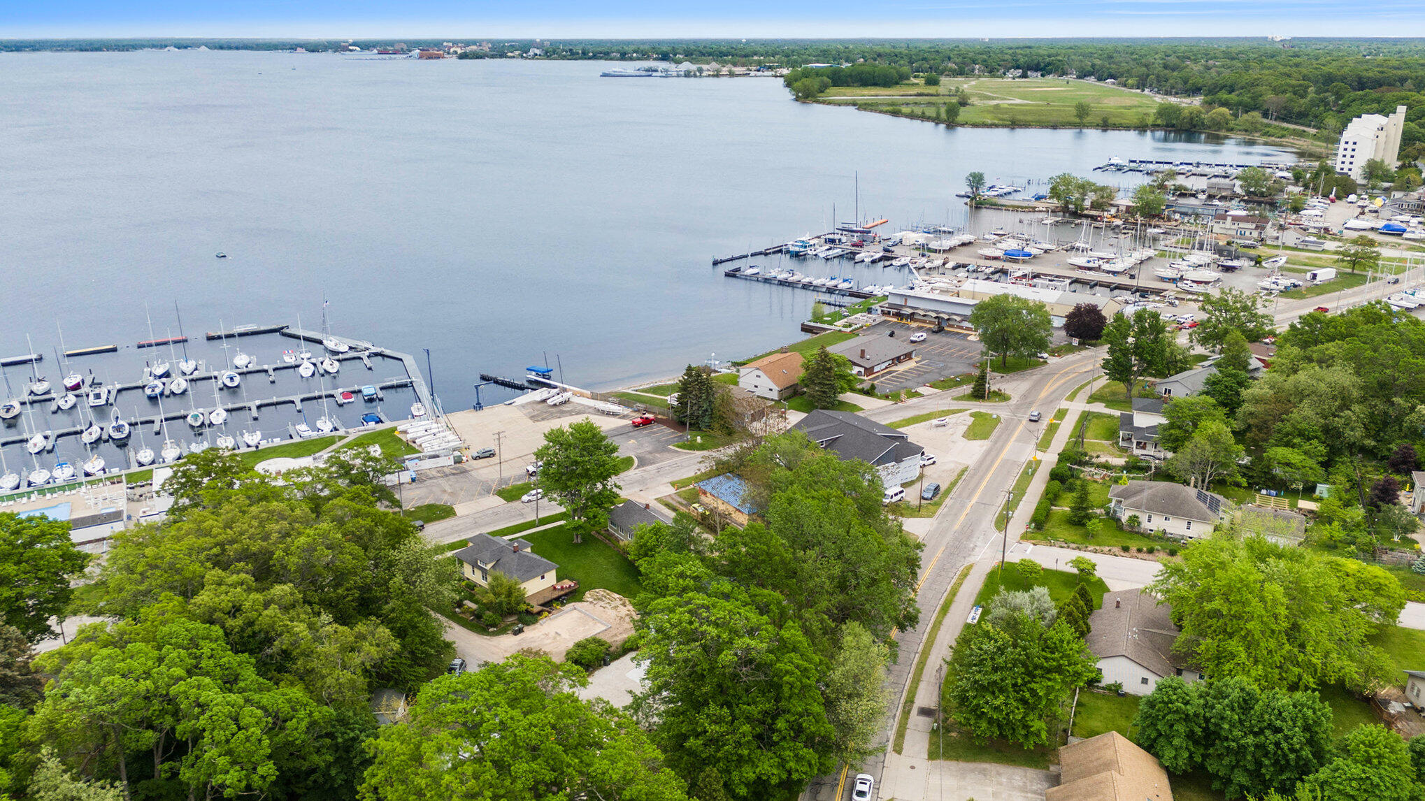 3220 Lakeshore Drive Property Photo 49