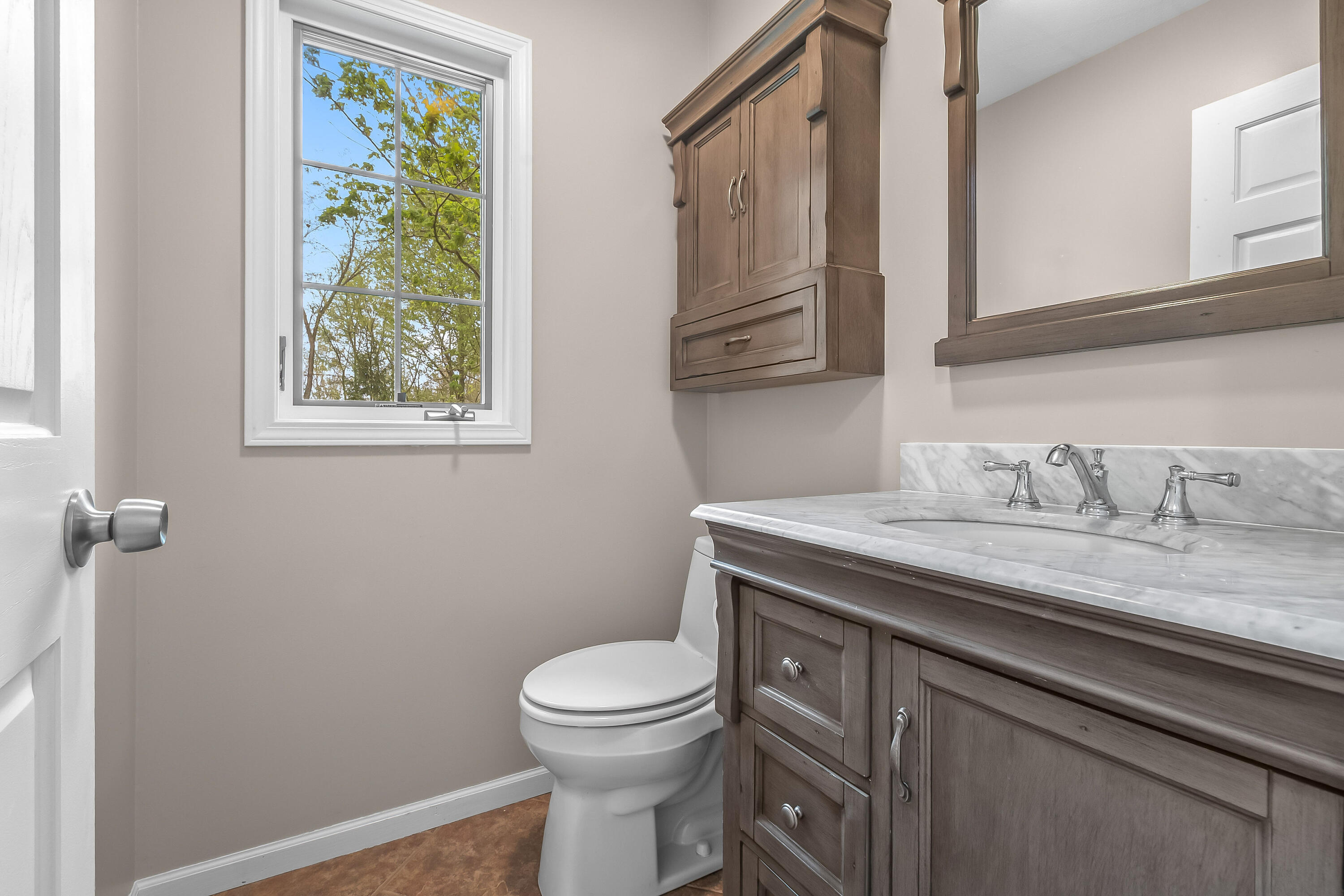 245 W Girard Road Property Photo 20