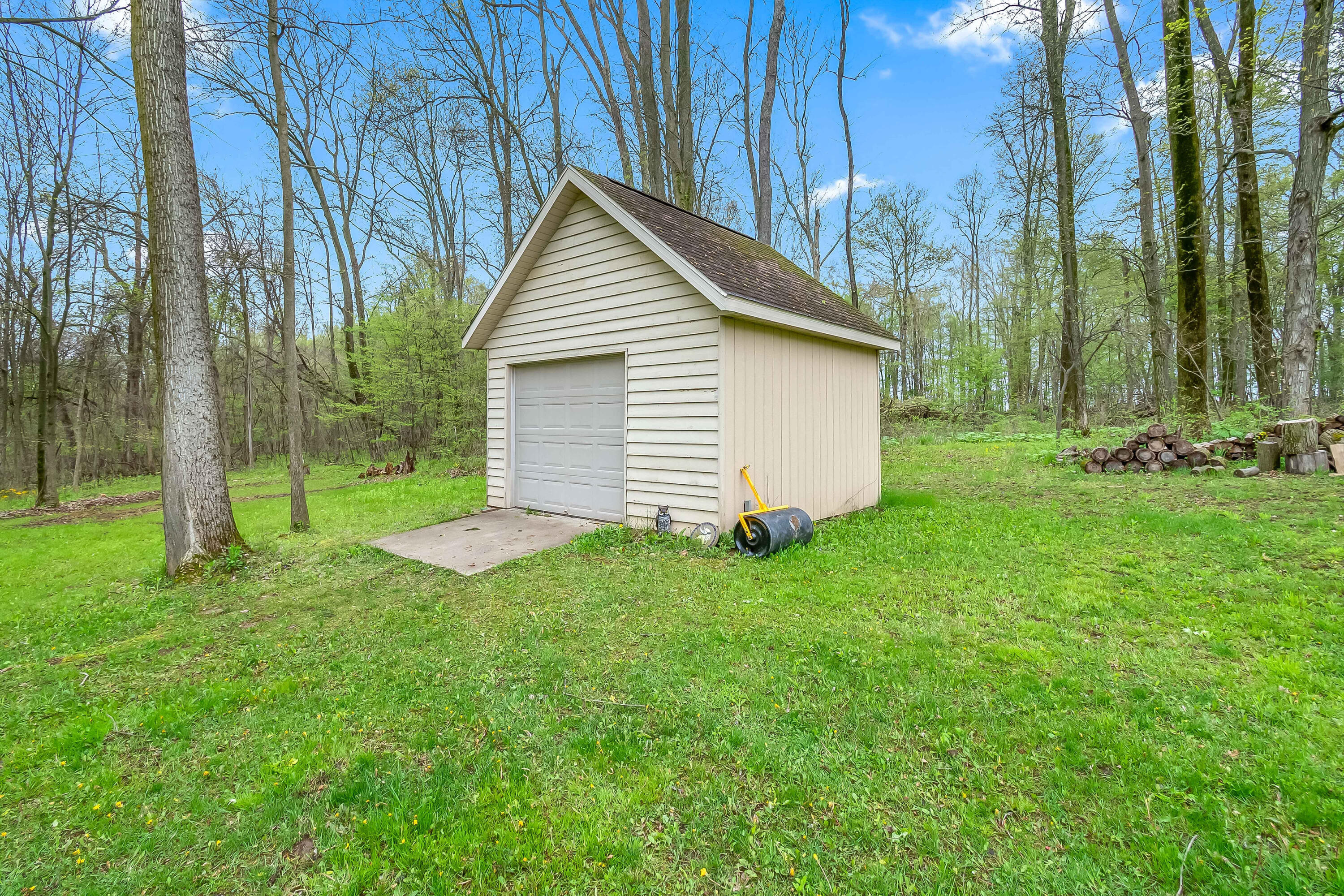 245 W Girard Road Property Photo 49