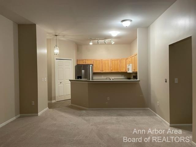 2245 S Main Street Property Photo 5