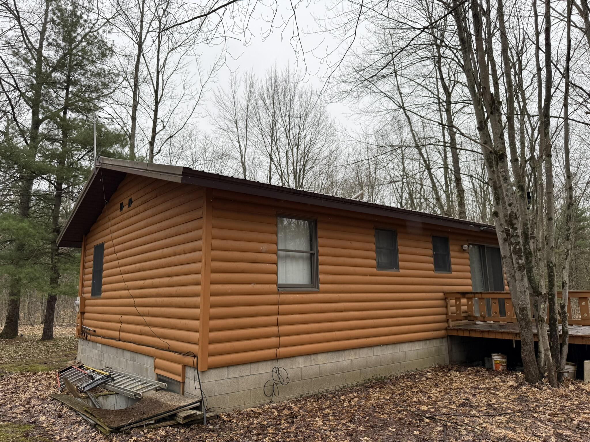 14995 N River Road Property Photo 2