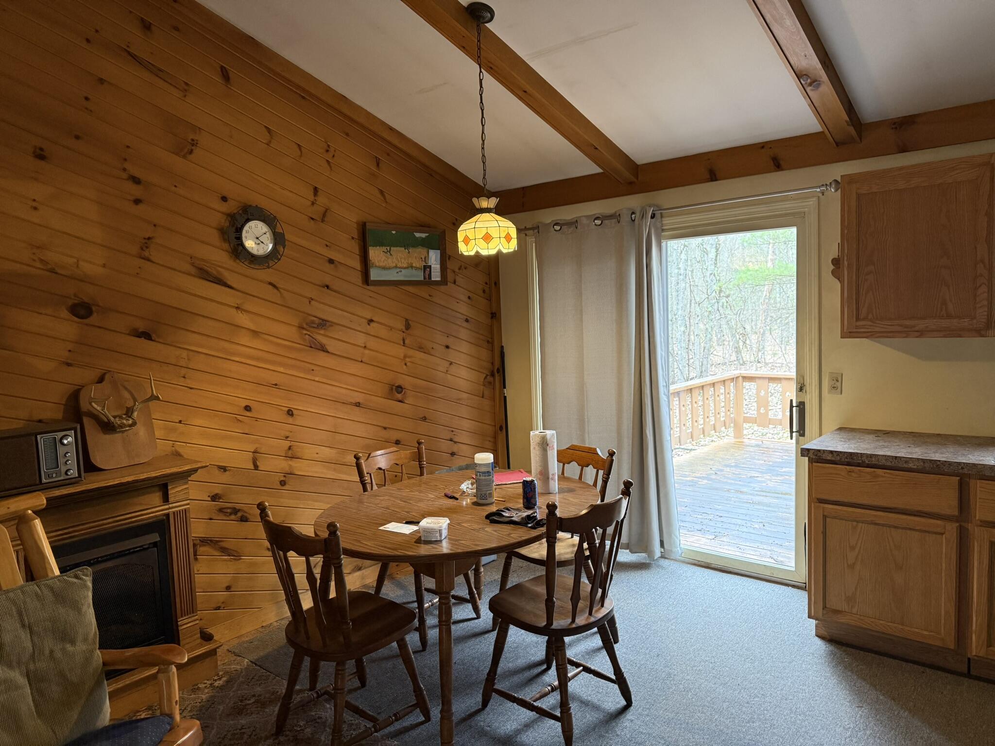 14995 N River Road Property Photo 4