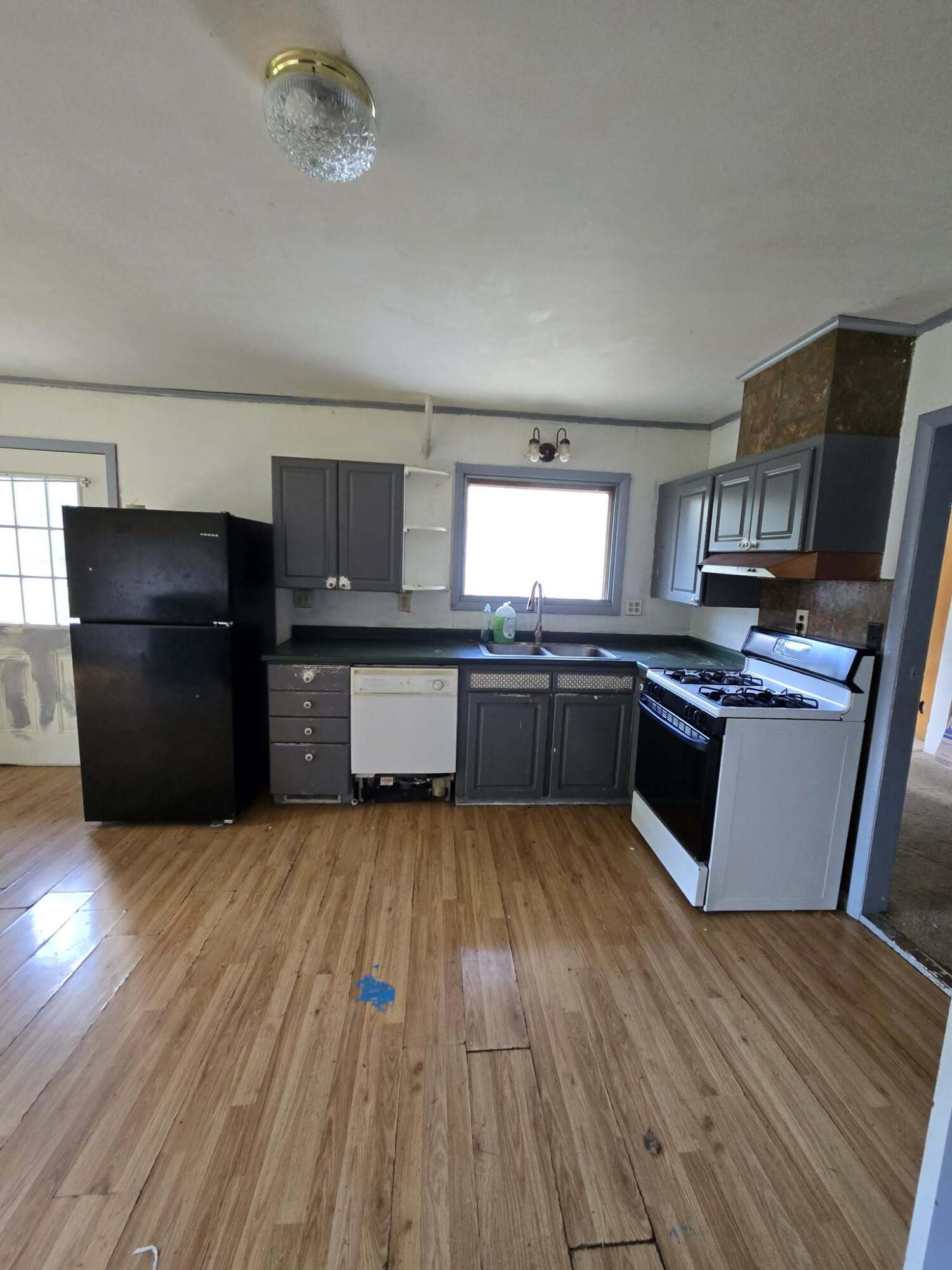 407 Chestnut Street Property Photo 11