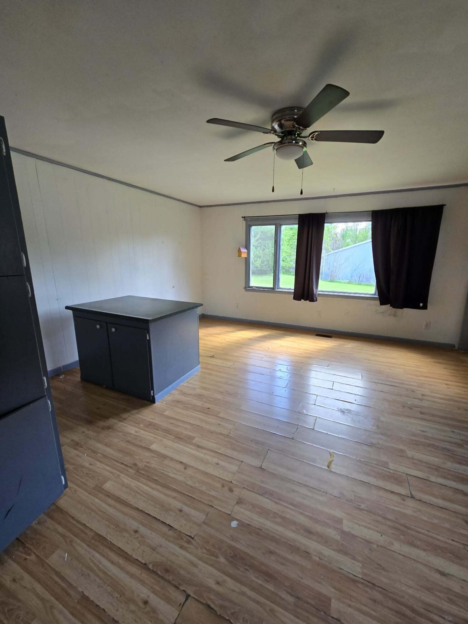 407 Chestnut Street Property Photo 12