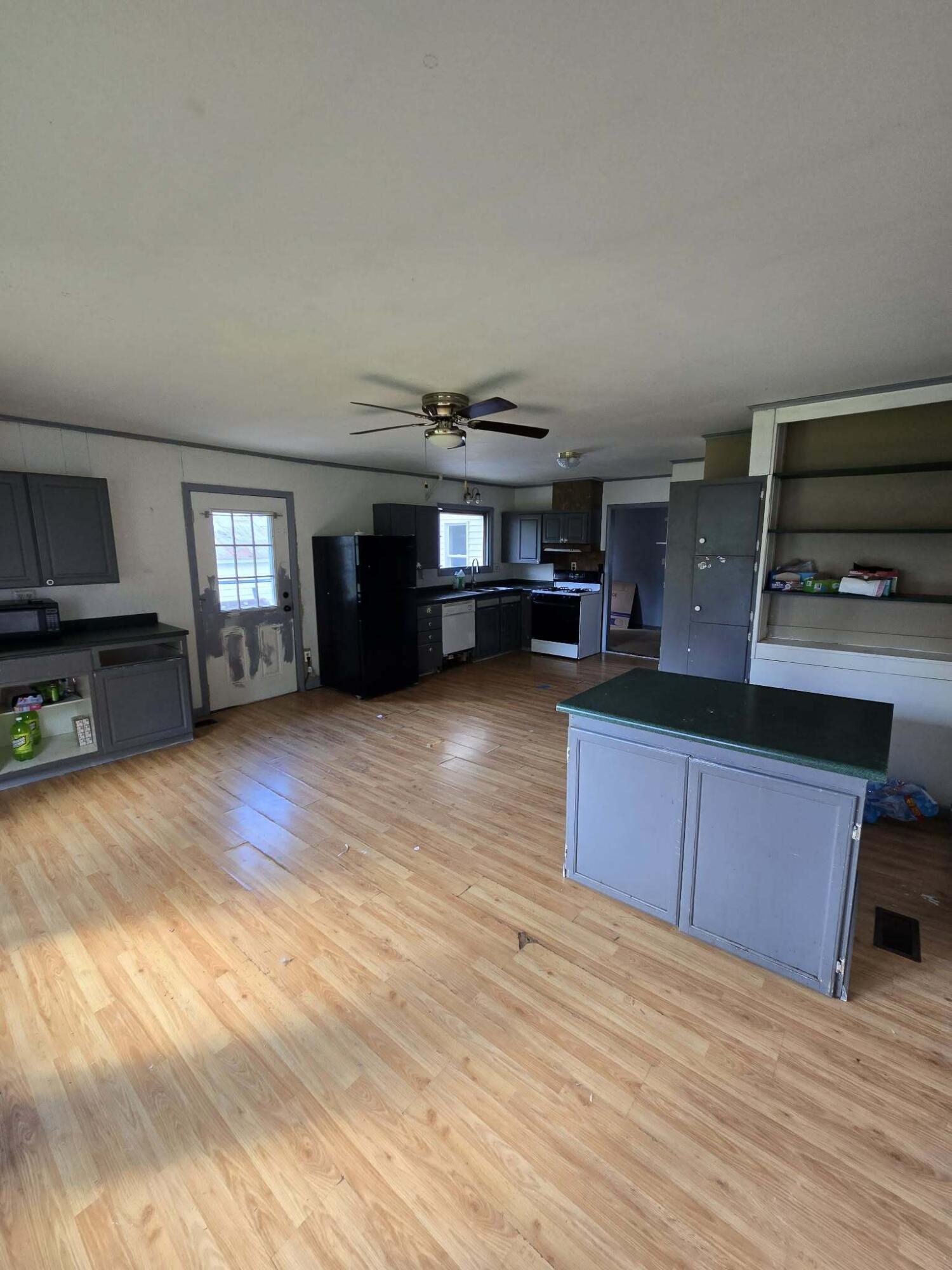 407 Chestnut Street Property Photo 13