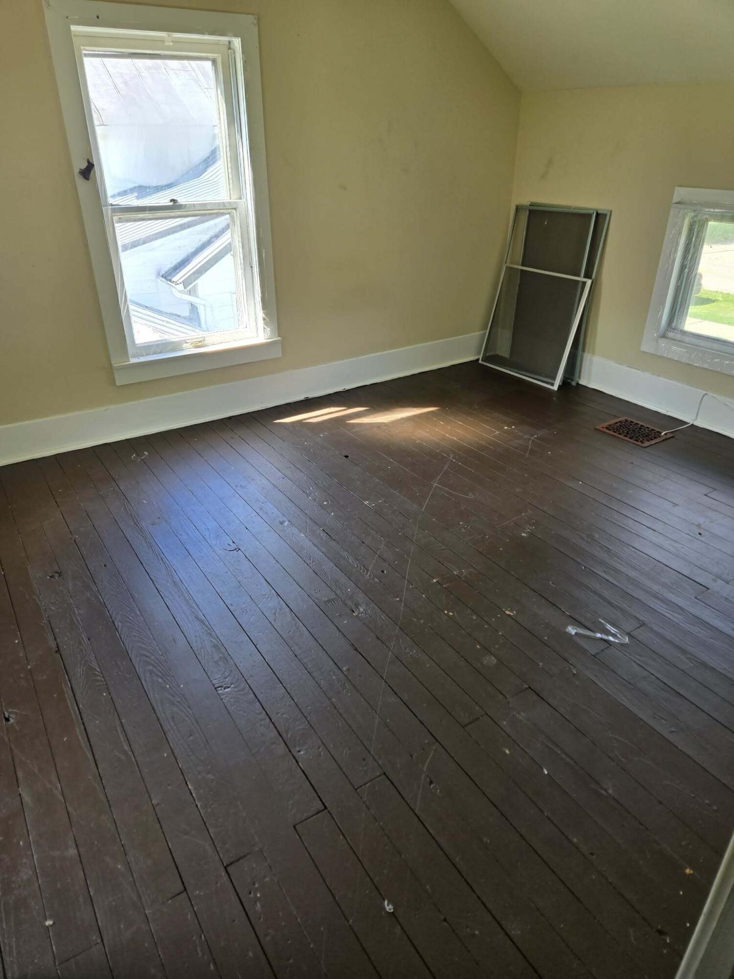 407 Chestnut Street Property Photo 32