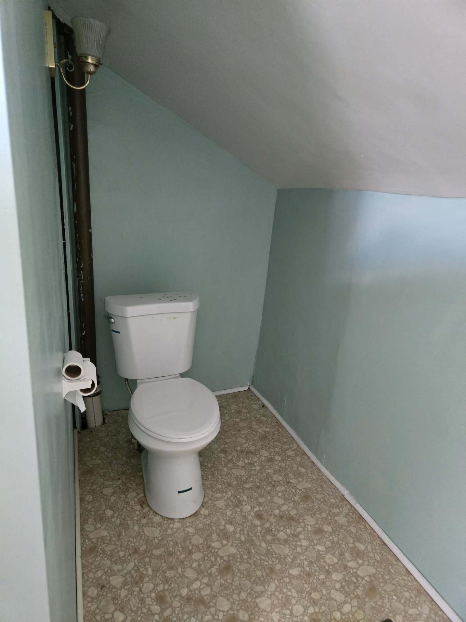 407 Chestnut Street Property Photo 37