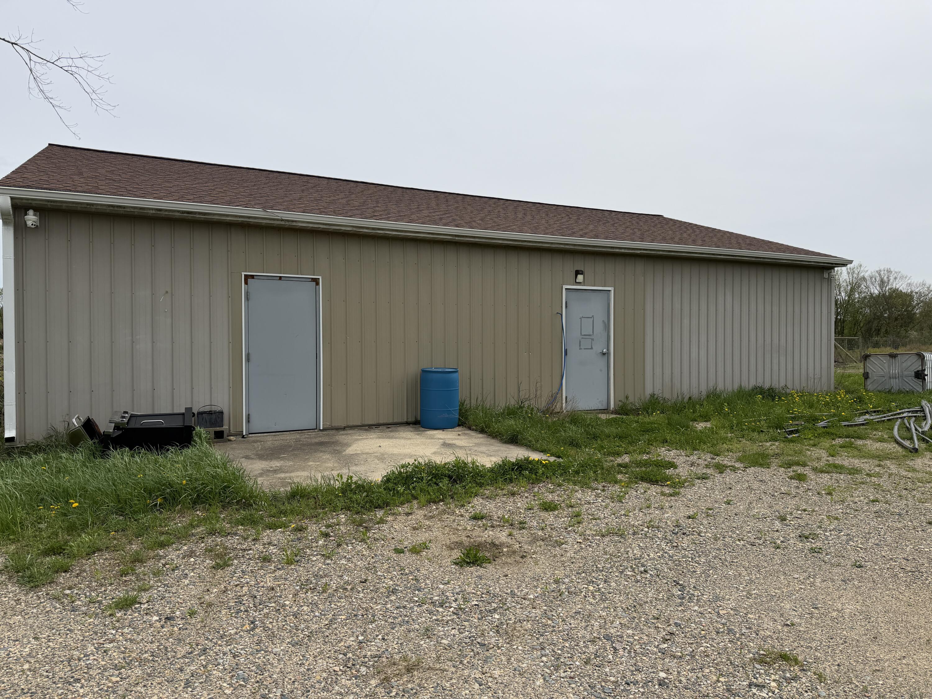 V/l S M-37 Property Photo 1