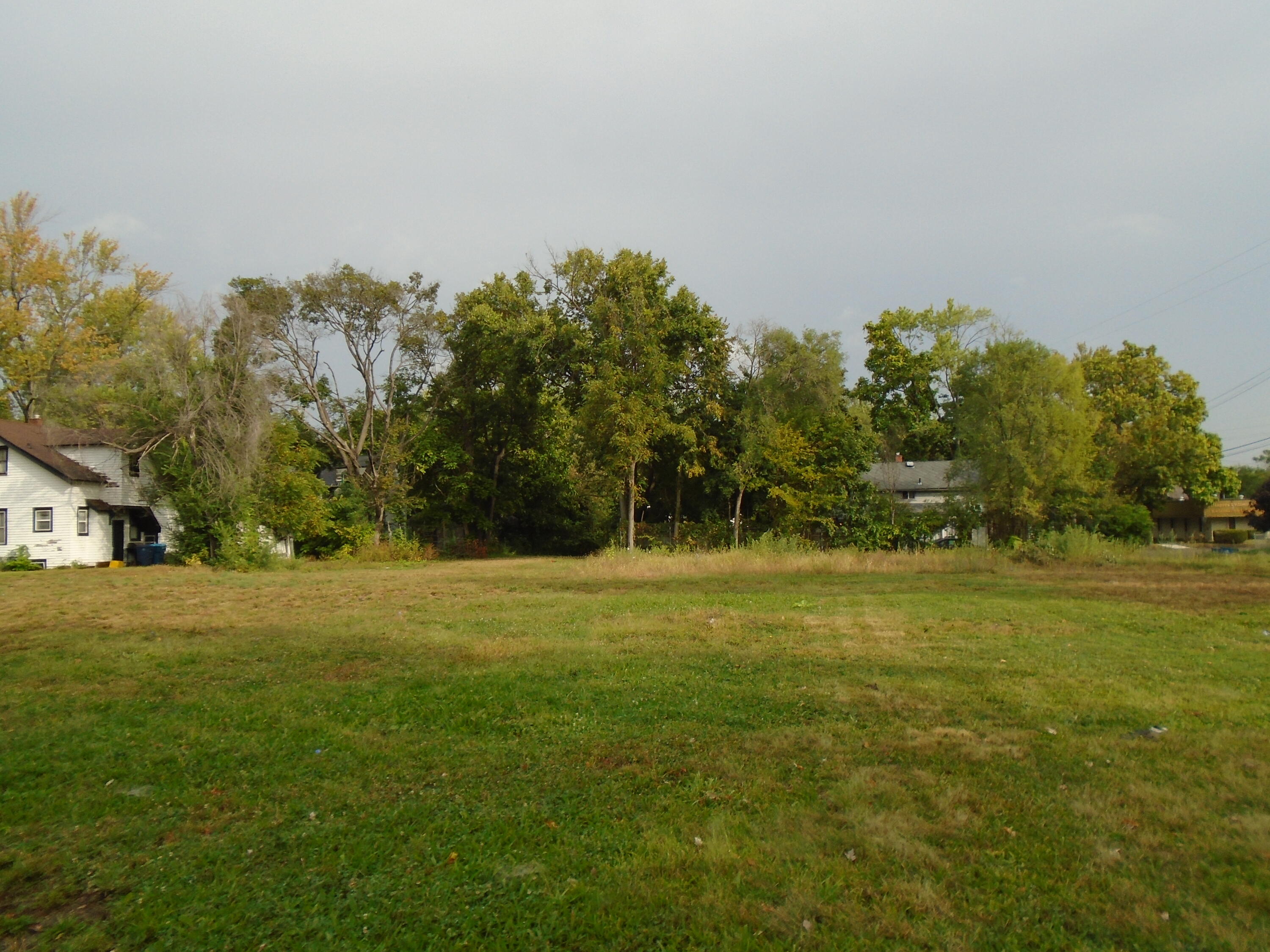 912 W North Street Property Photo 7
