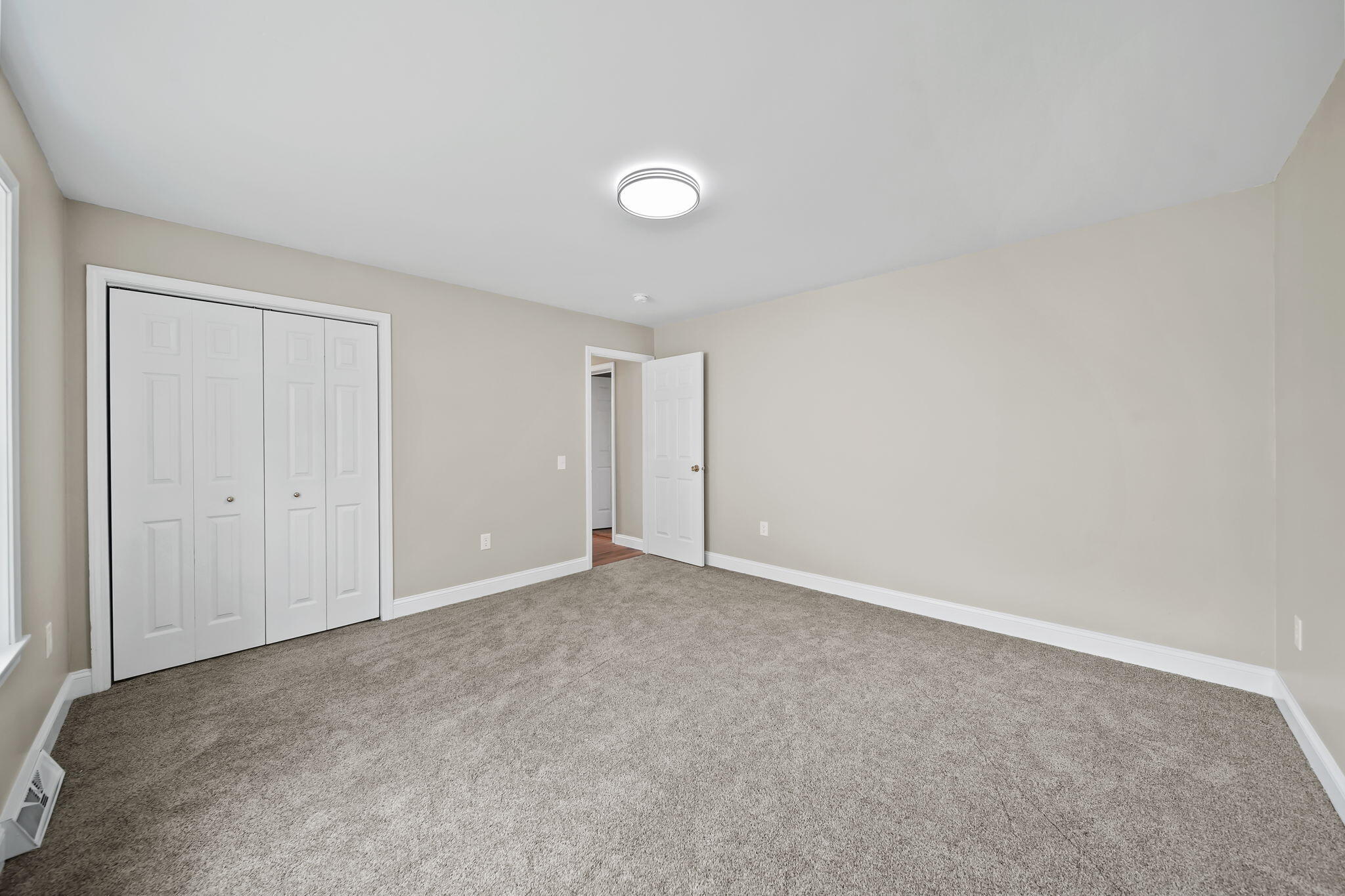 10771 Woodbrook Drive Property Photo 29