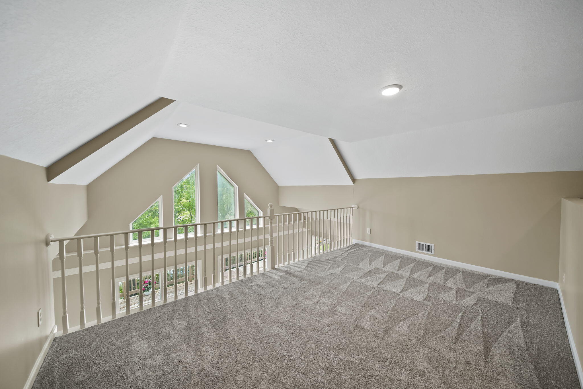 10771 Woodbrook Drive Property Photo 36