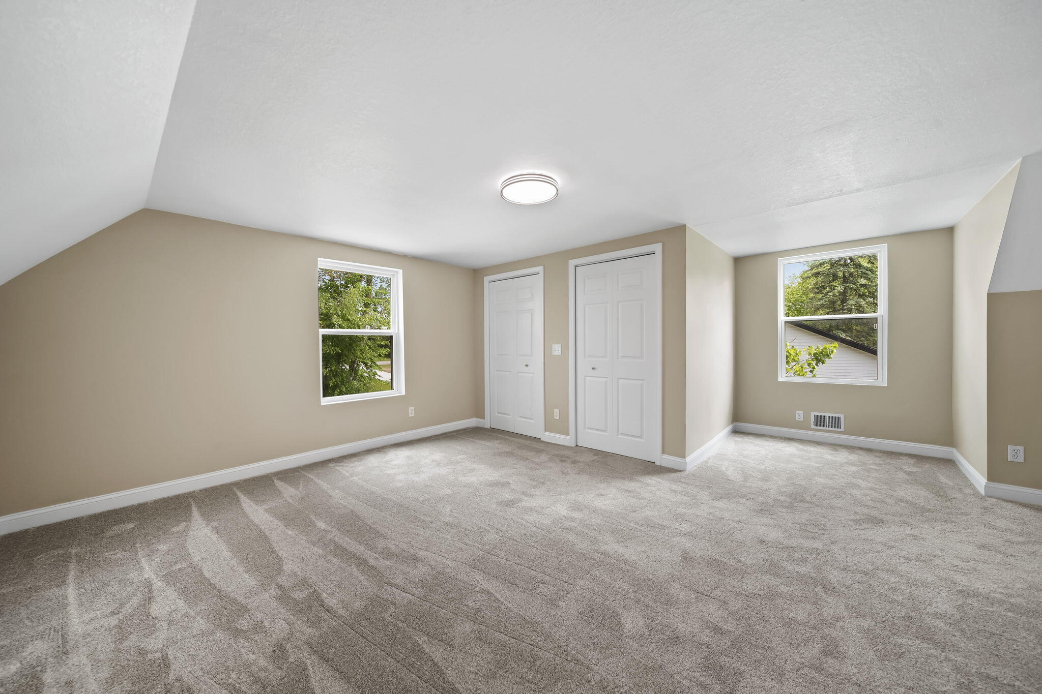 10771 Woodbrook Drive Property Photo 39
