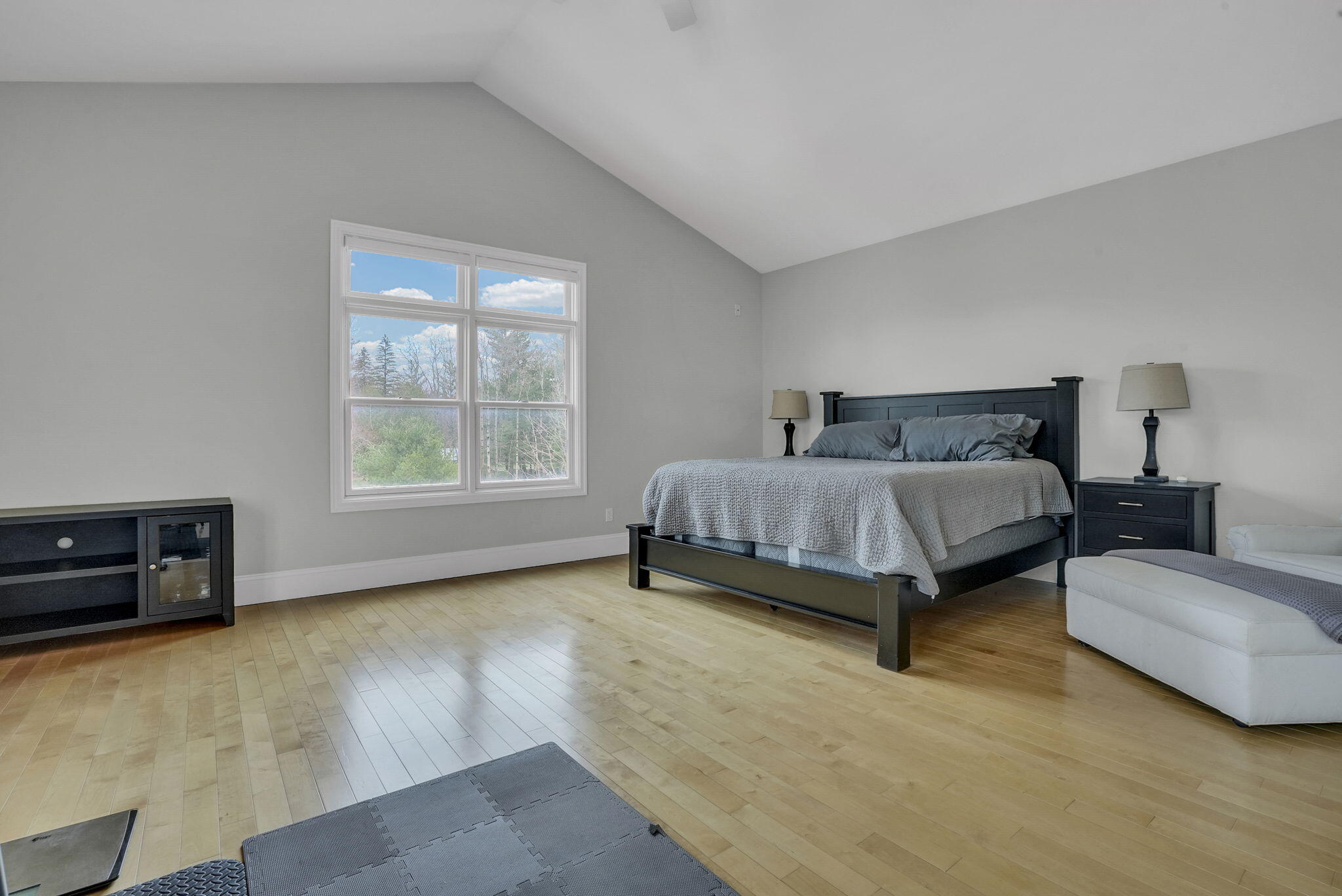2121 Sunnyside Drive Property Photo 46